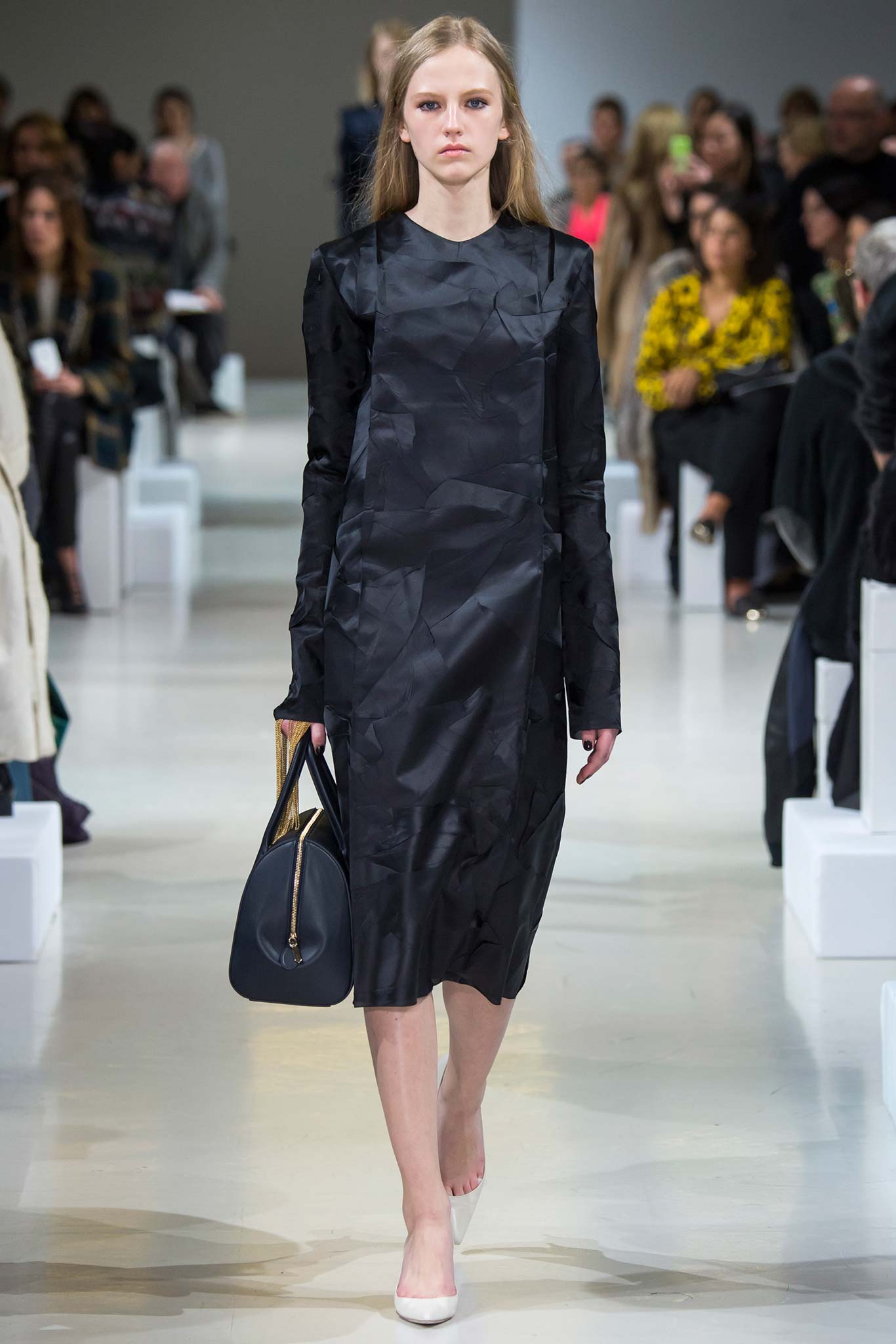 Nina Ricci F/W 15 Look 37