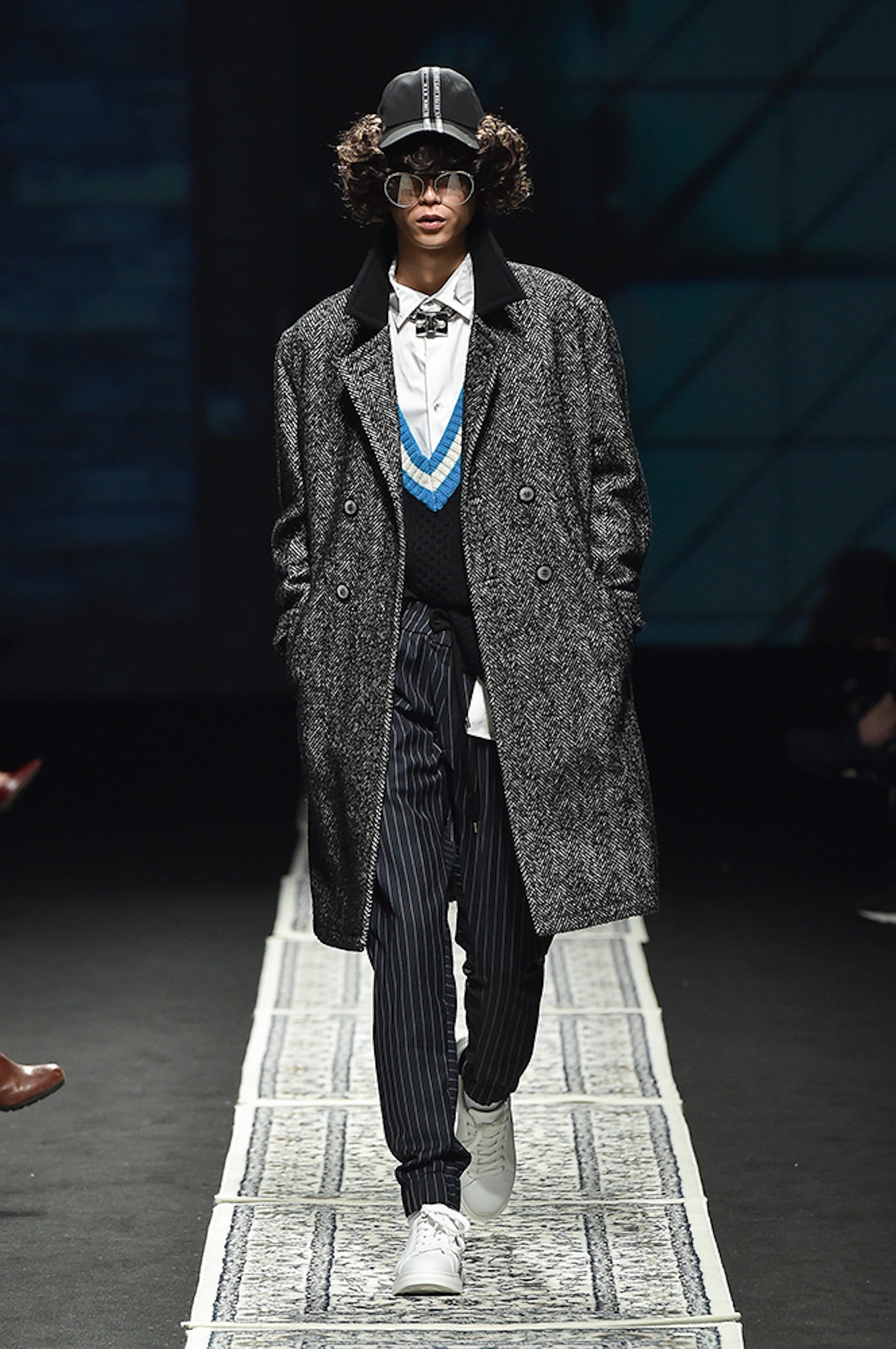 Münn Seoul F/W 17 Look 6