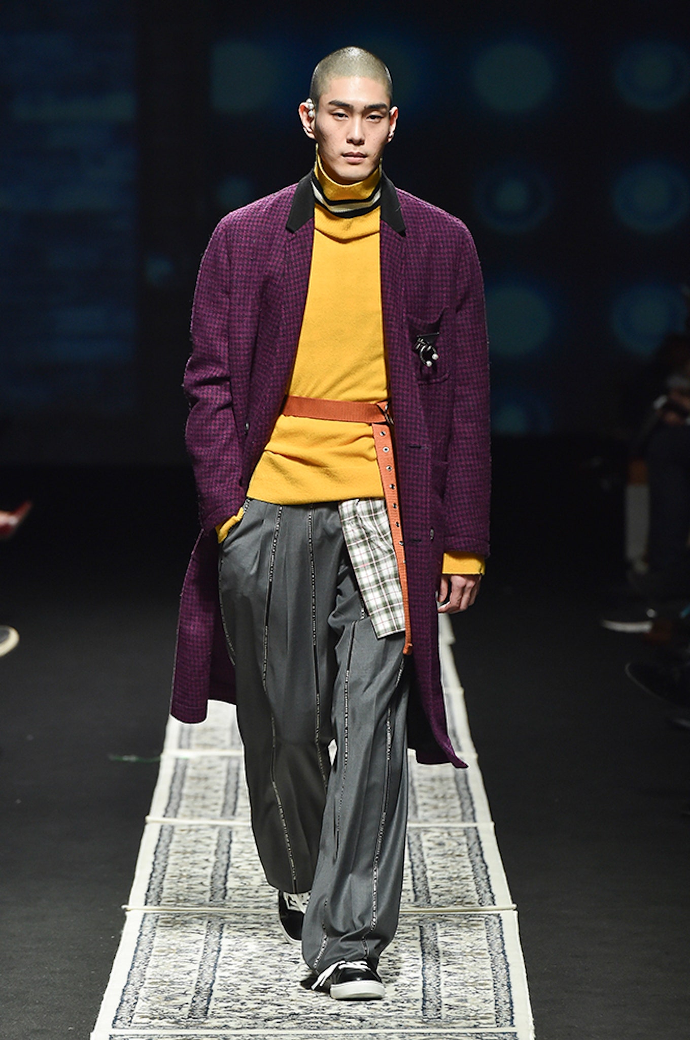 Münn Seoul F/W 17 Look 19