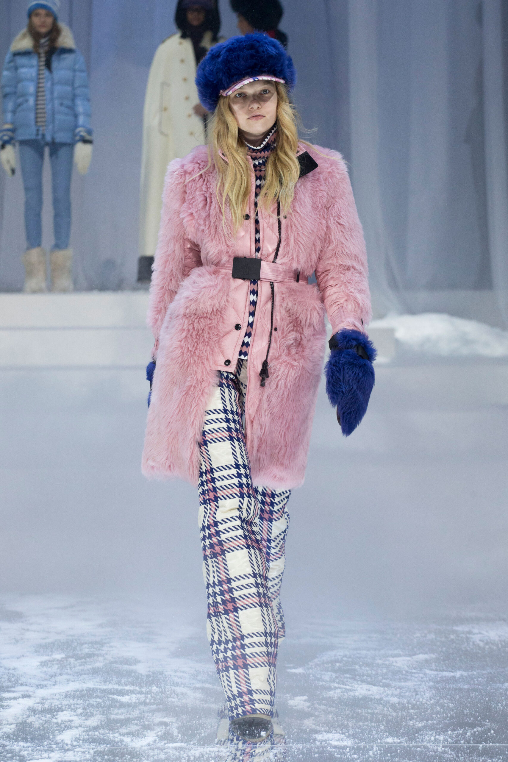 Moncler Grenoble F/W 17 Look 54
