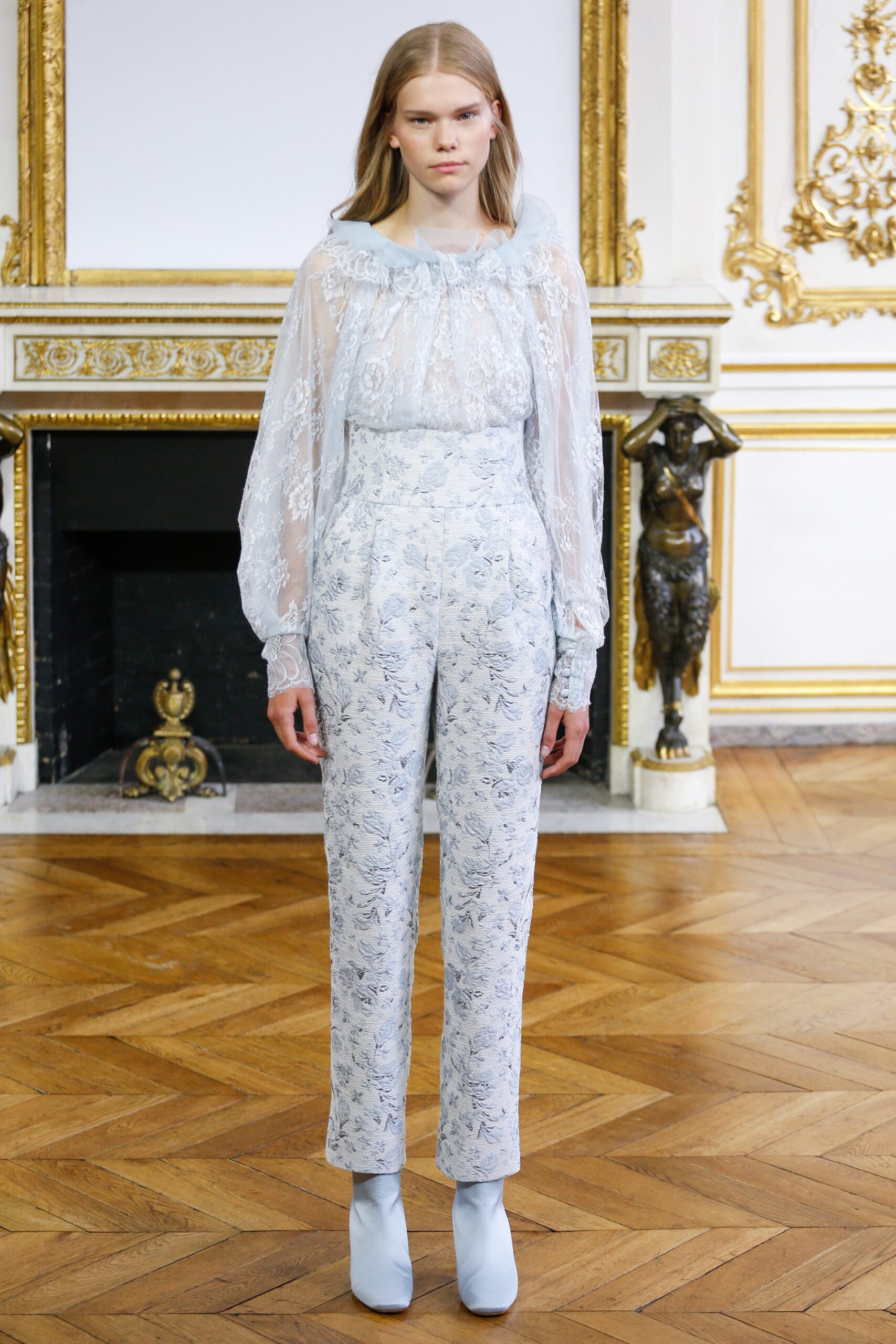 Monique Lhuillier S/S 18 Look 1