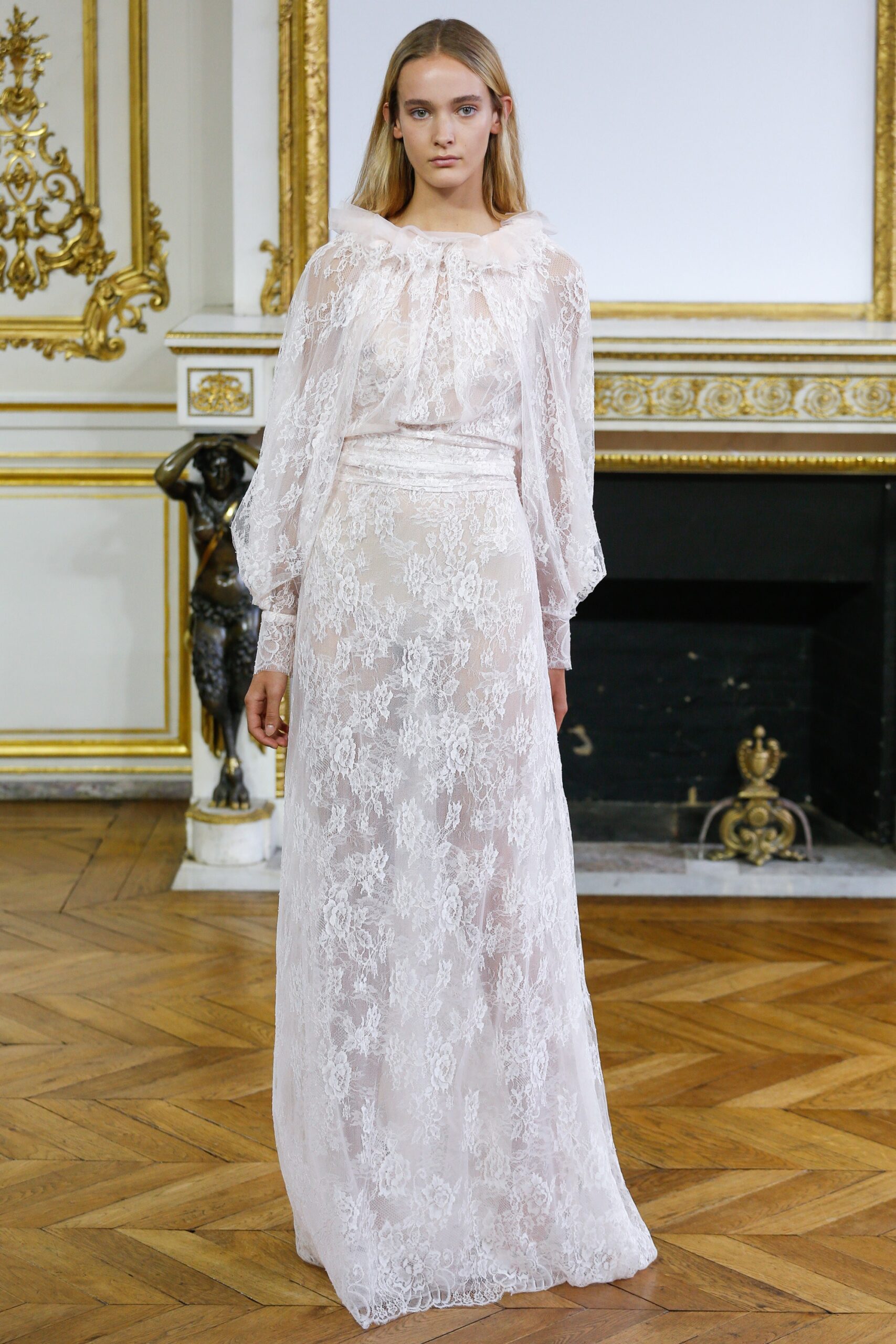 Monique Lhuillier S/S 18 Look 3