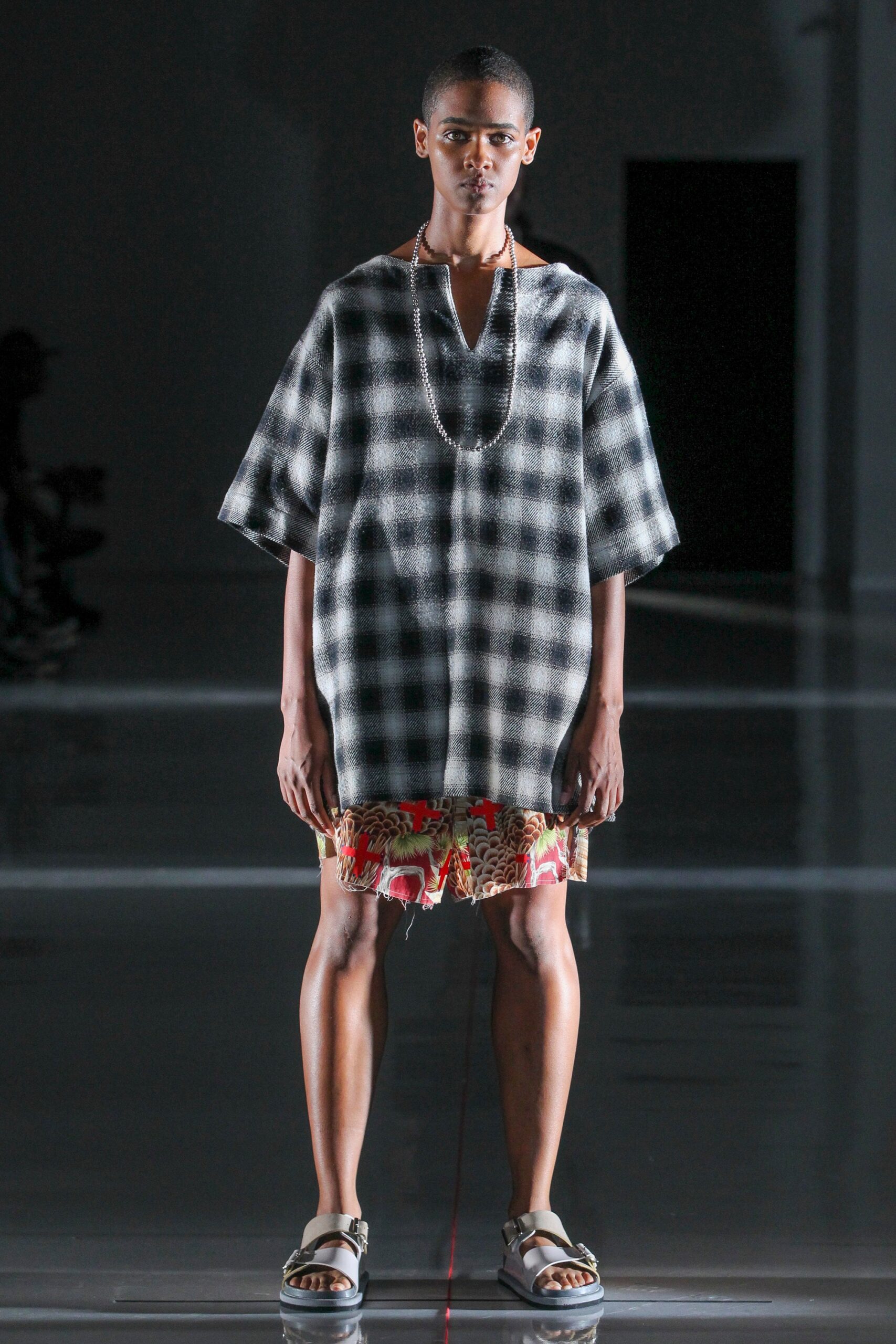 N.Hoolywood S/S 19 Menswear Look 24