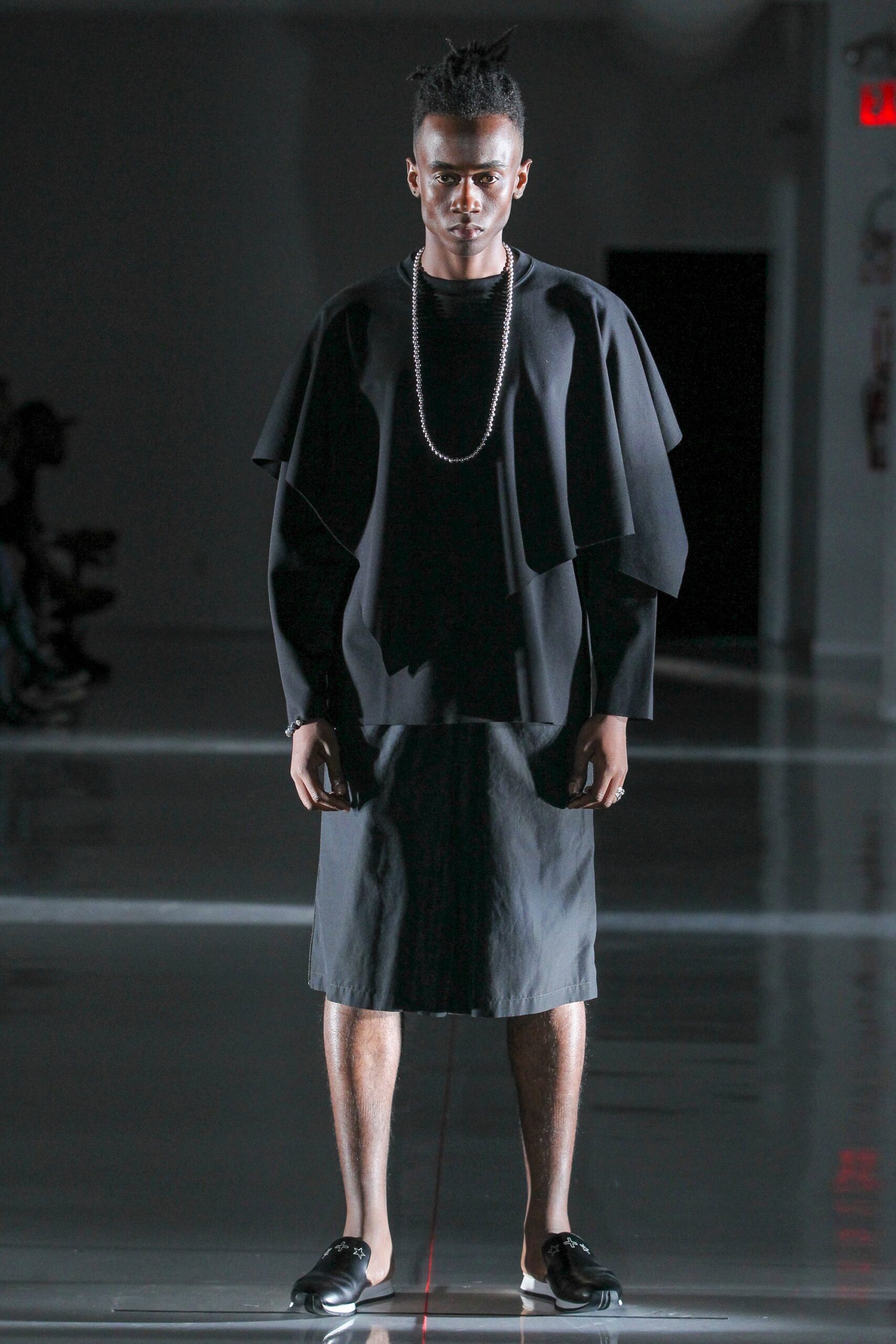 N.Hoolywood S/S 19 Menswear Look 25
