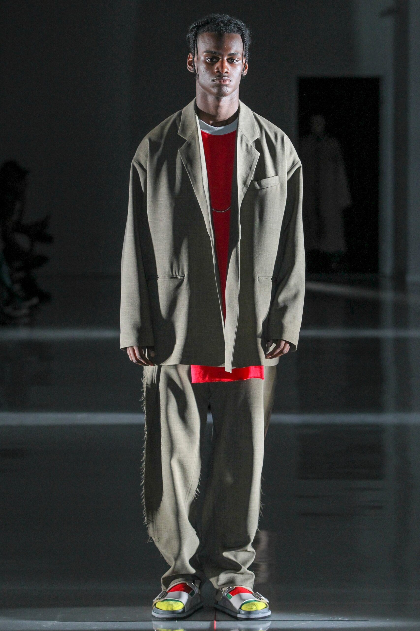 N.Hoolywood S/S 19 Menswear Look 33