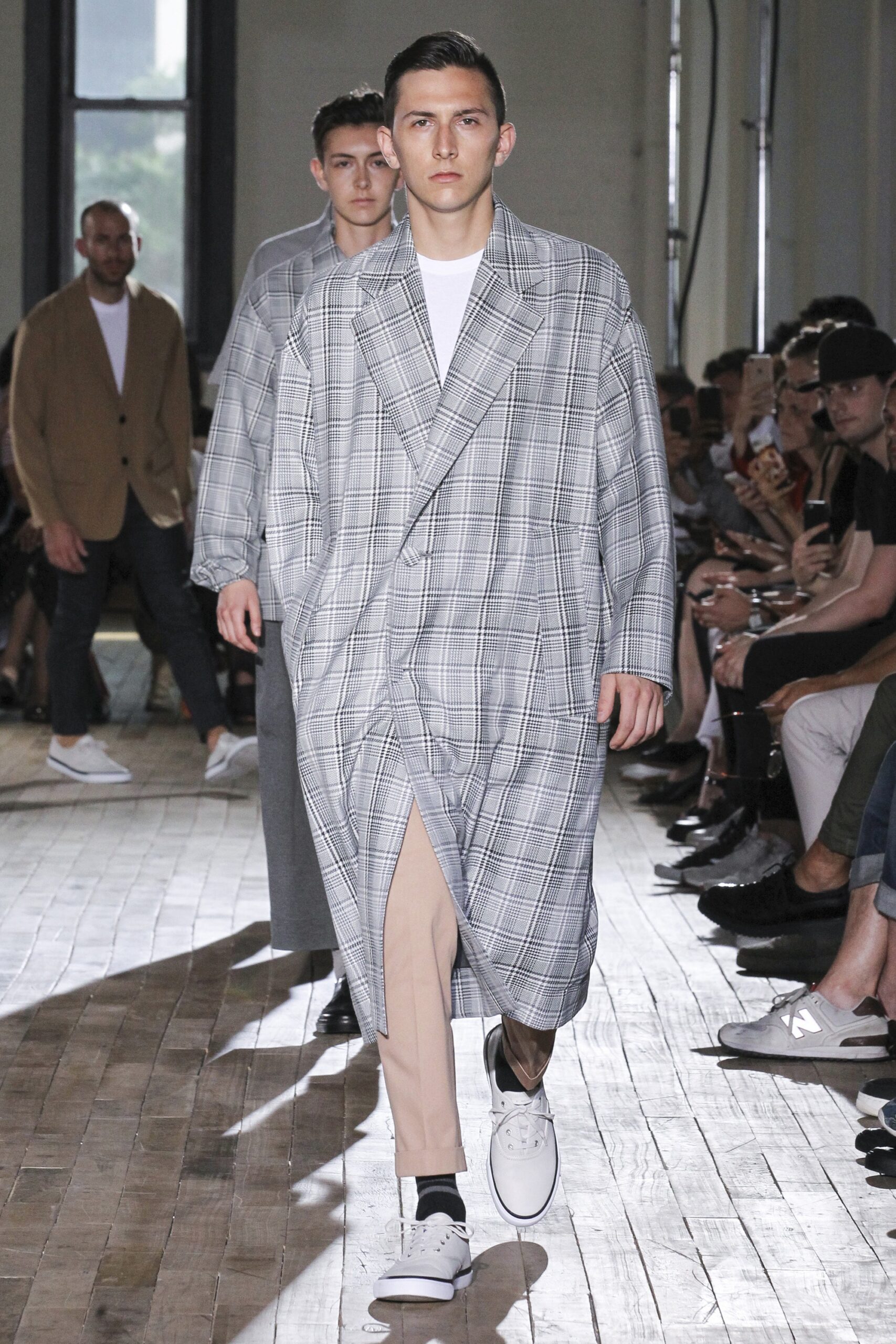 N.Hoolywood S/S 18 Menswear Look 35