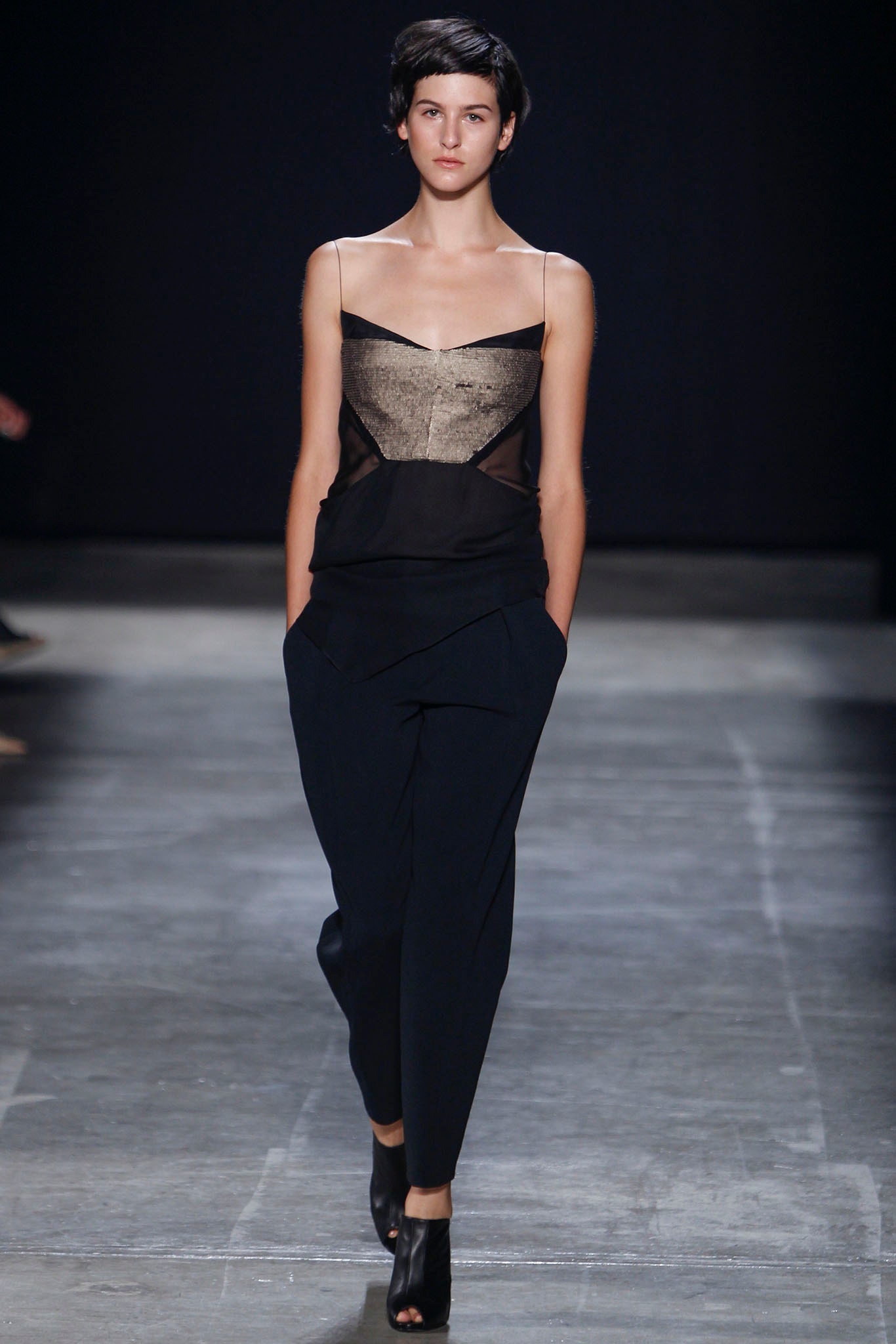 Narciso Rodriguez S/S 13 Look 22