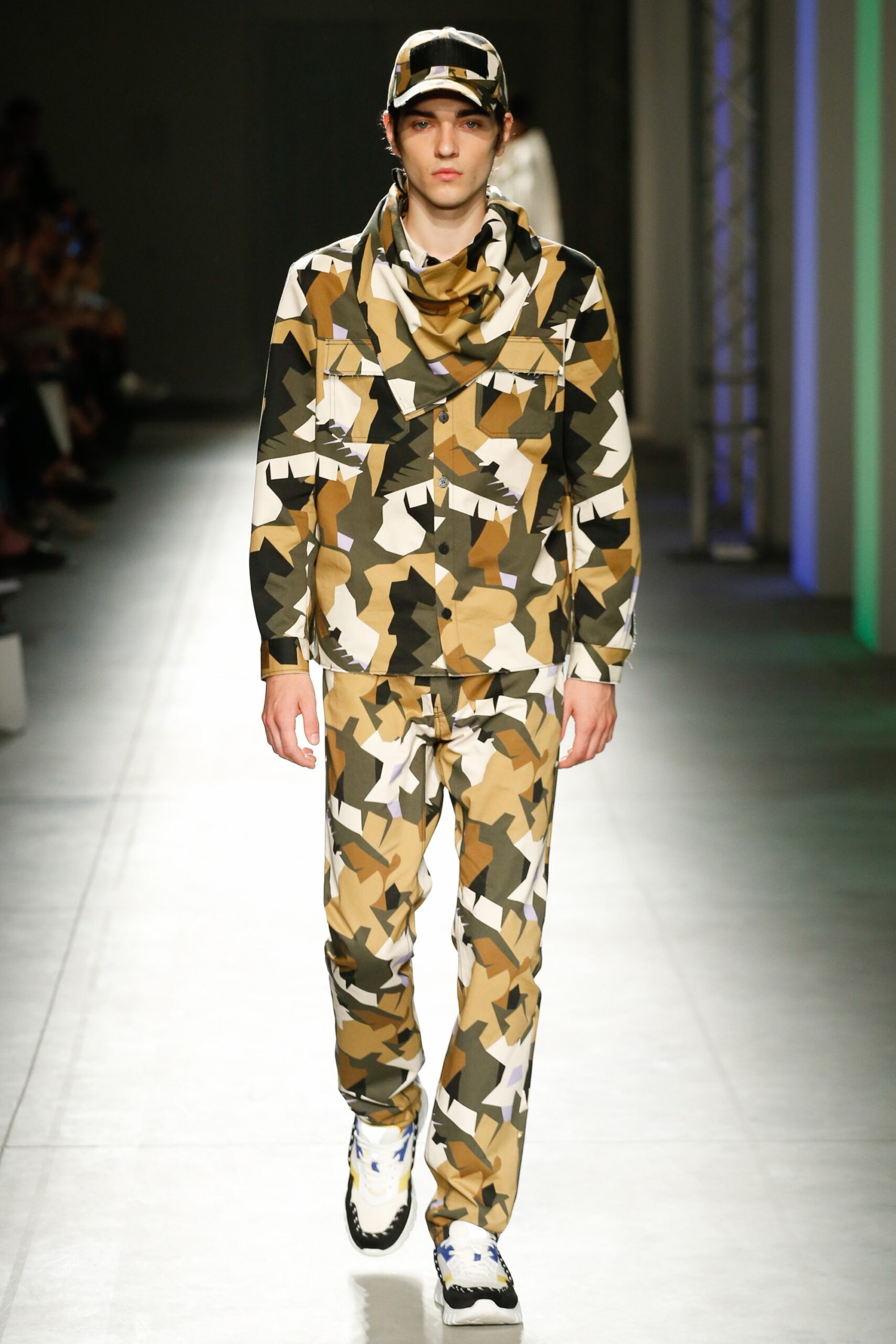 MSGM S/S 18 Menswear Look 16