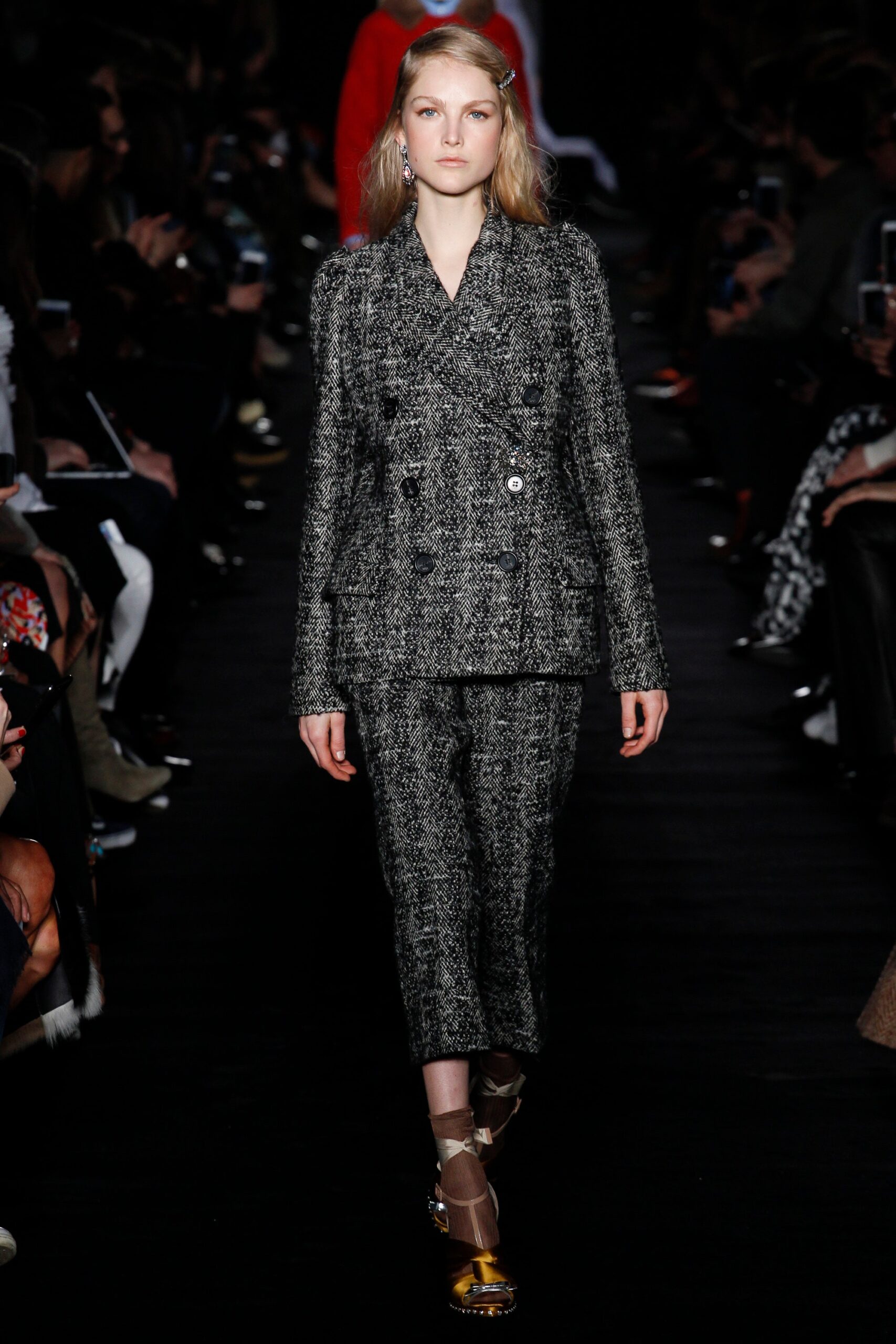 No. 21 F/W 17 Look 2