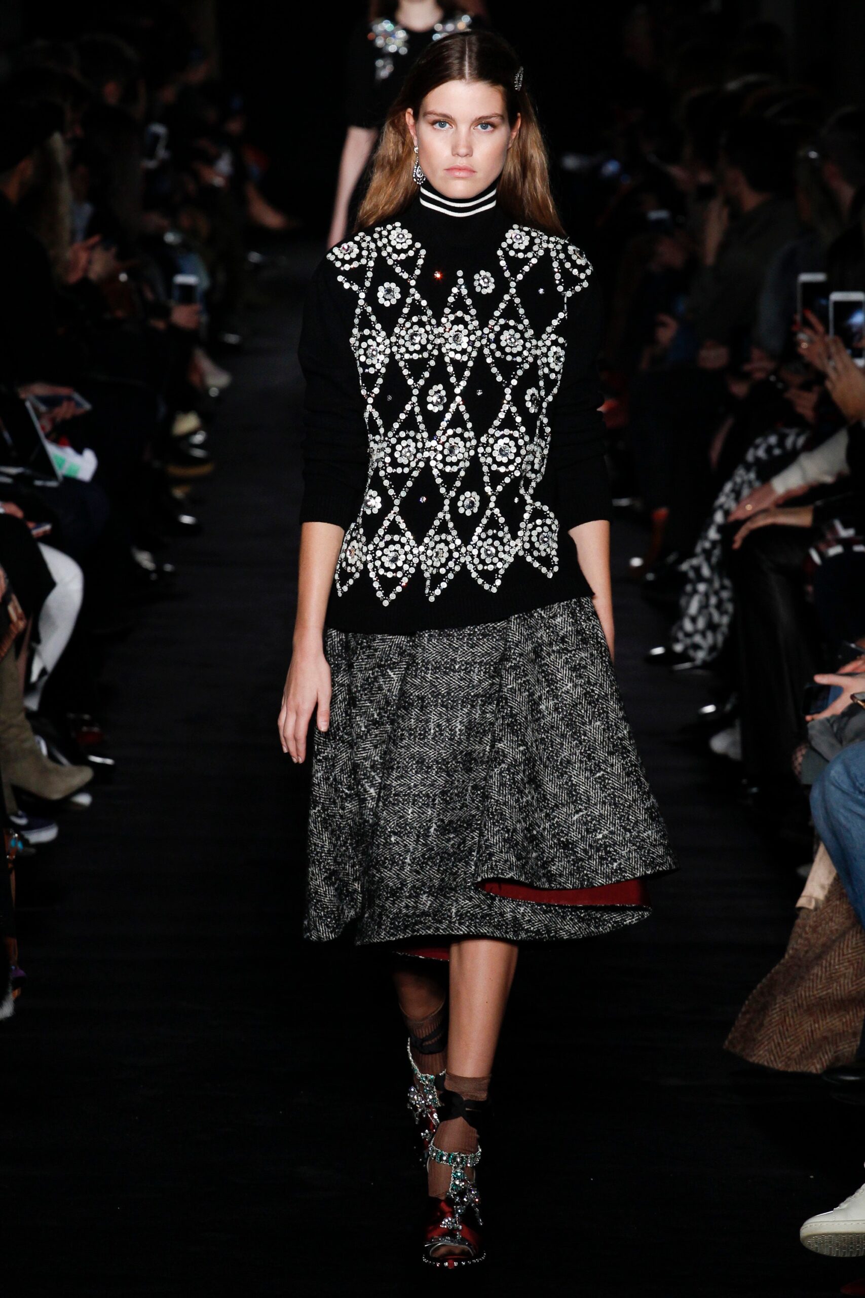 No. 21 F/W 17 Look 9