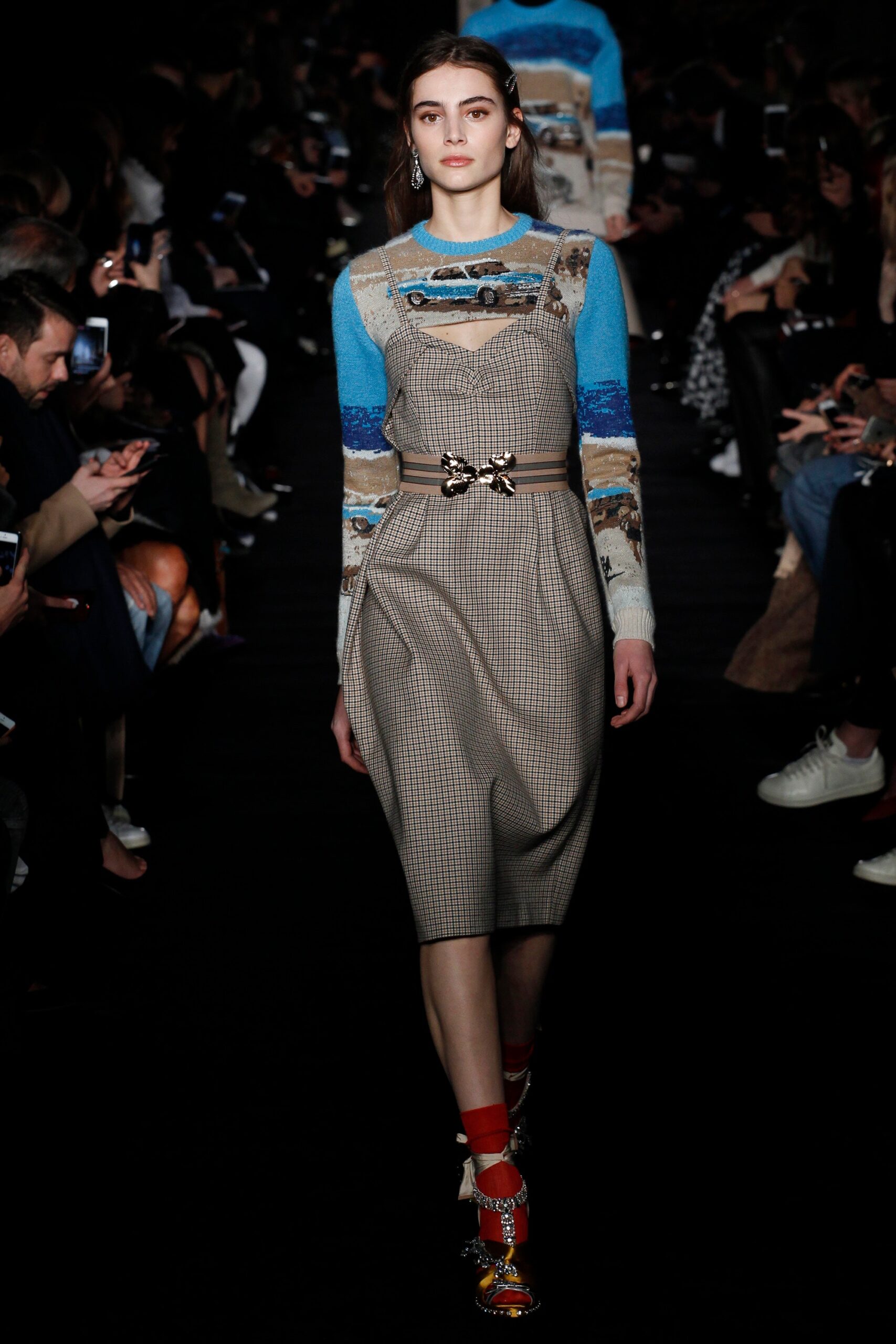 No. 21 F/W 17 Look 24