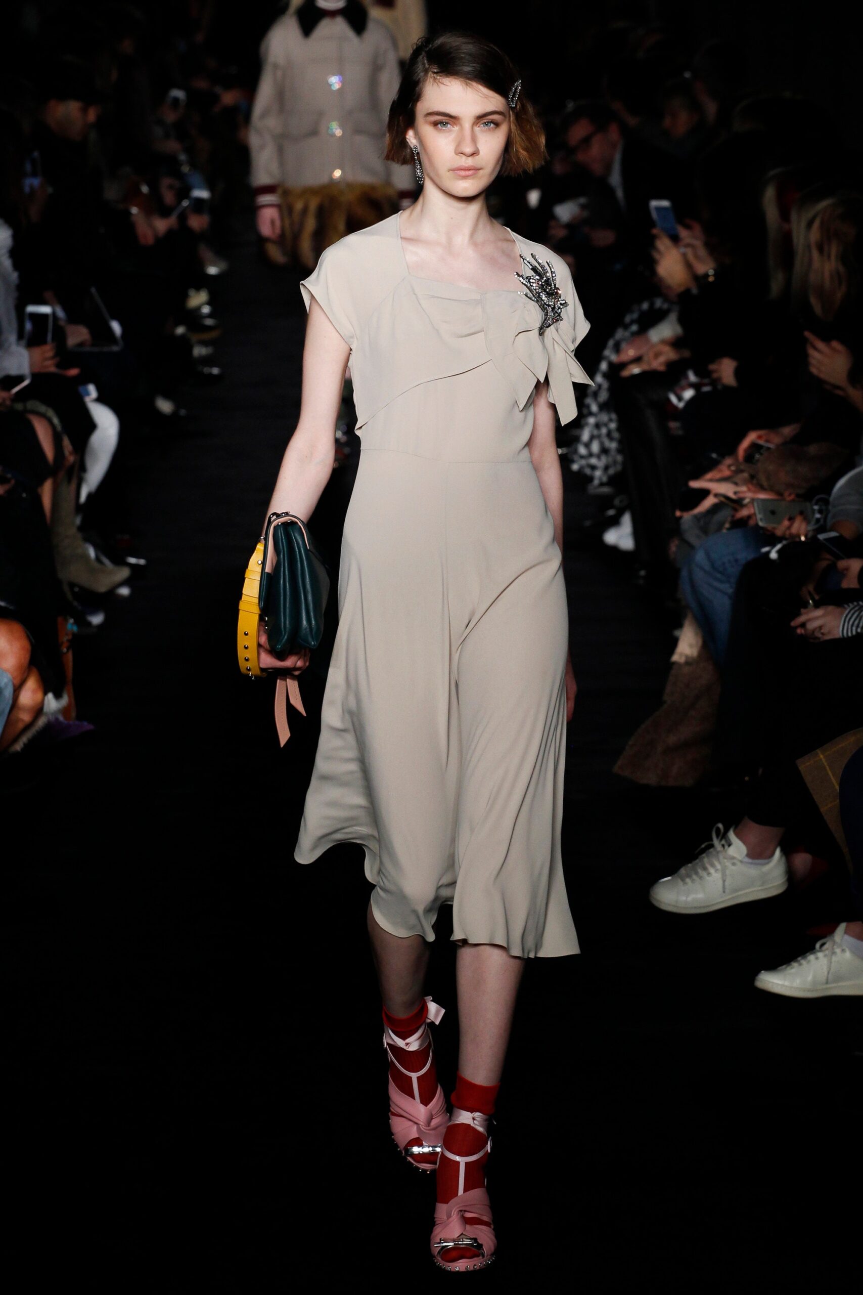 No. 21 F/W 17 Look 27