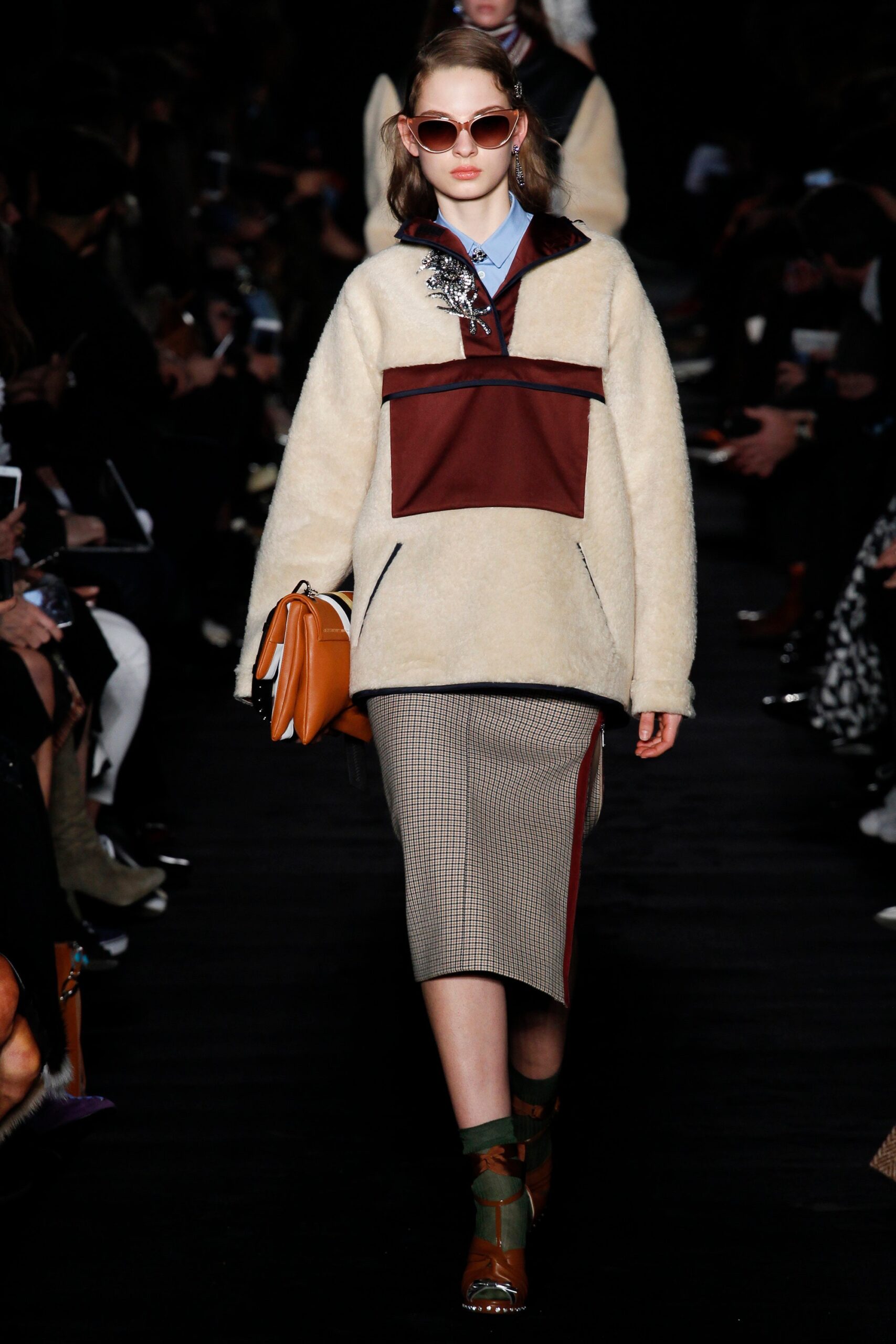 No. 21 F/W 17 Look 29