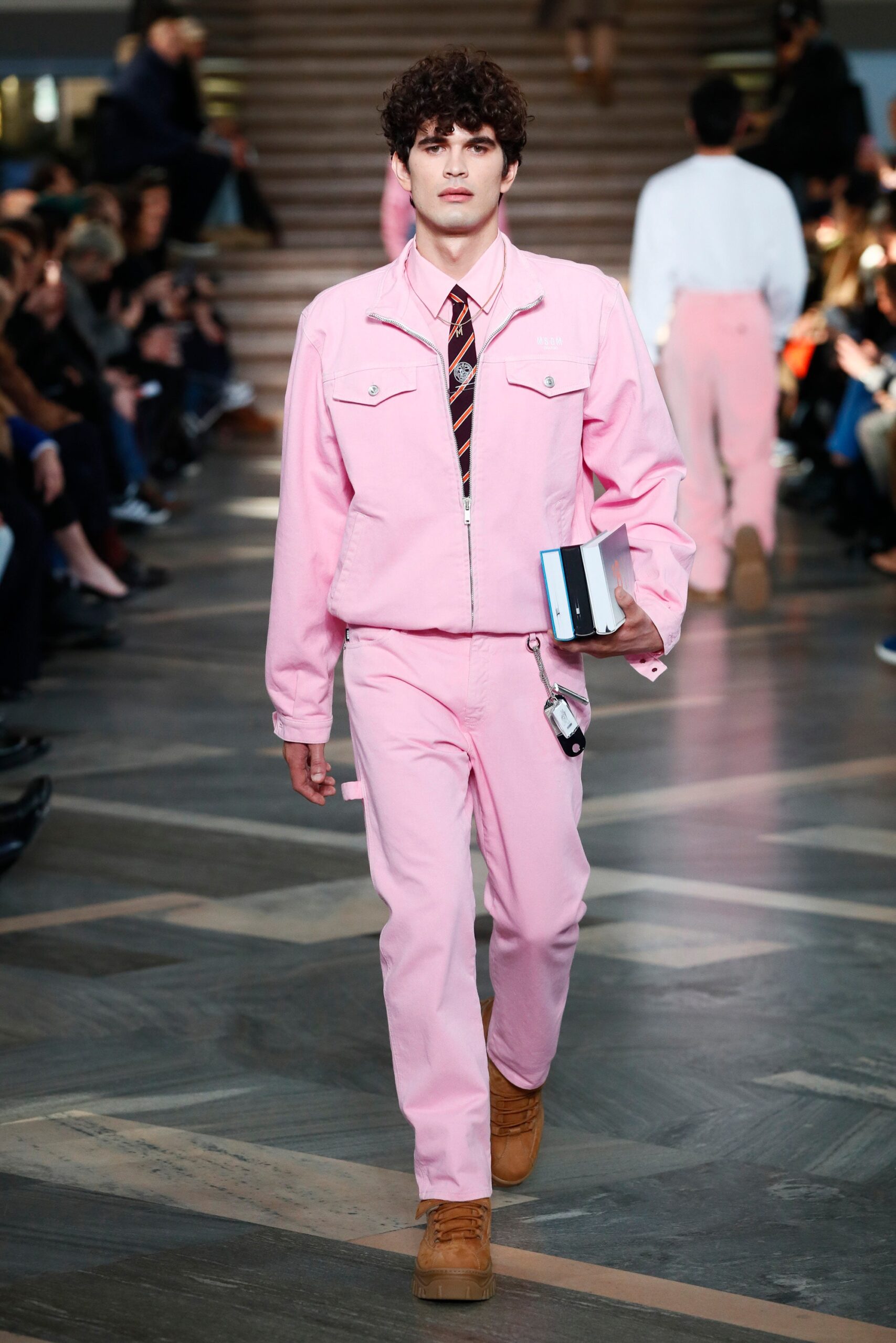 MSGM F/W 18 Menswear Look 16