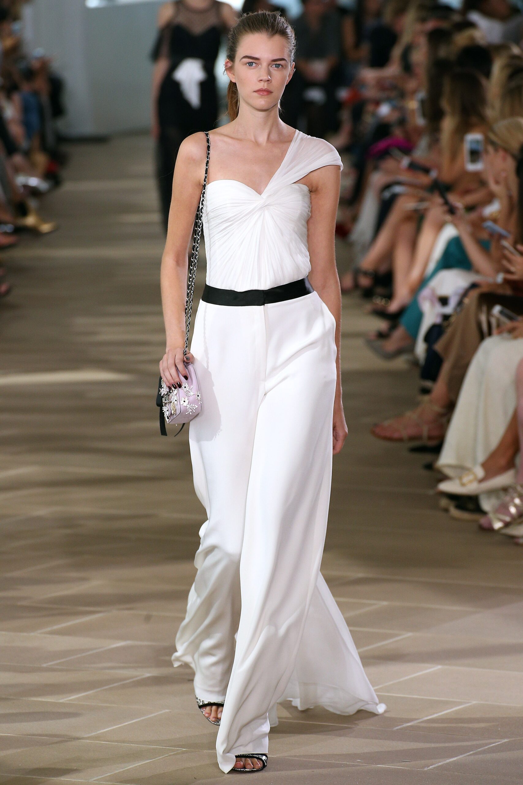 Monique Lhuillier S/S 17 Look 32