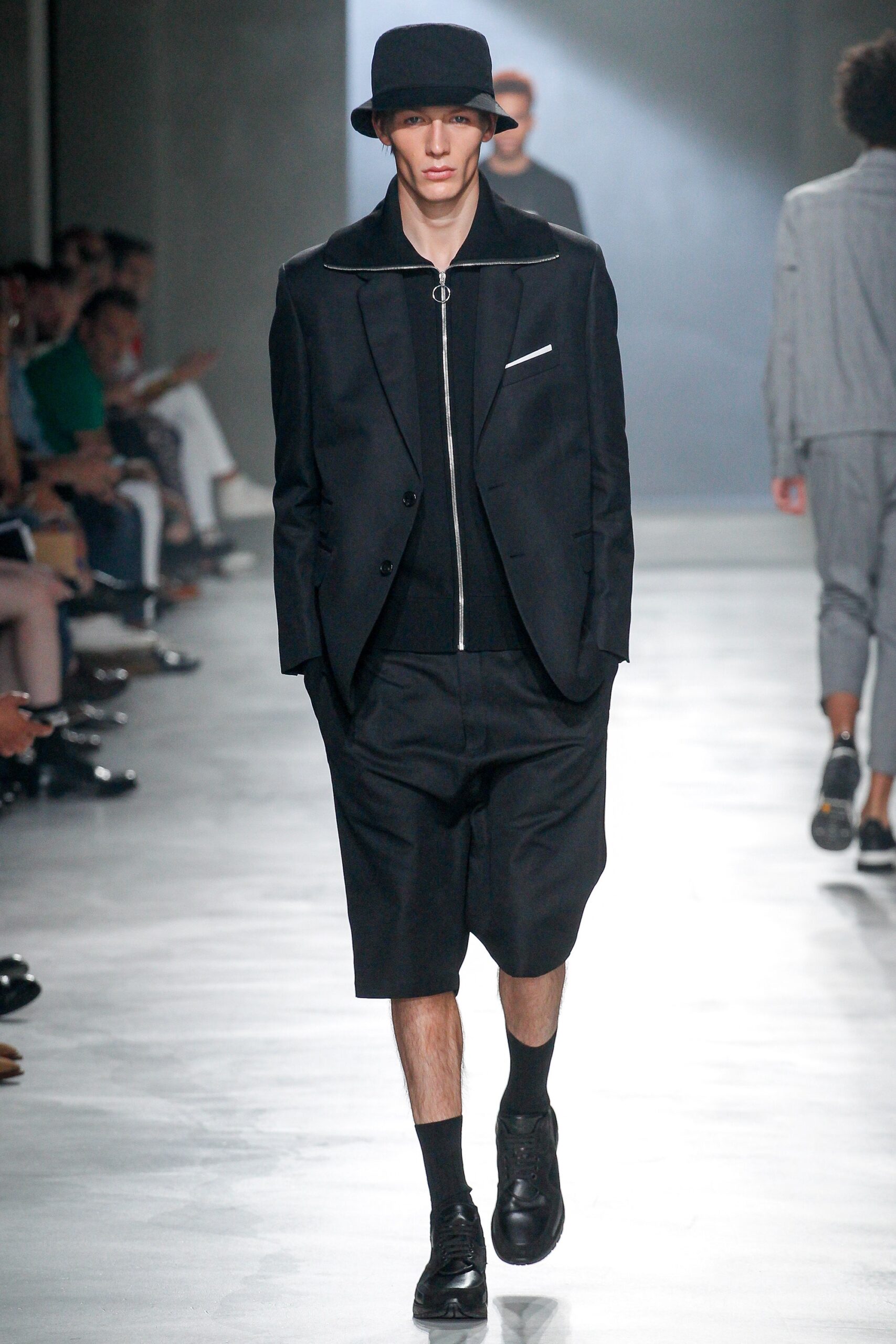 Neil Barrett S/S 18 Menswear Look 1