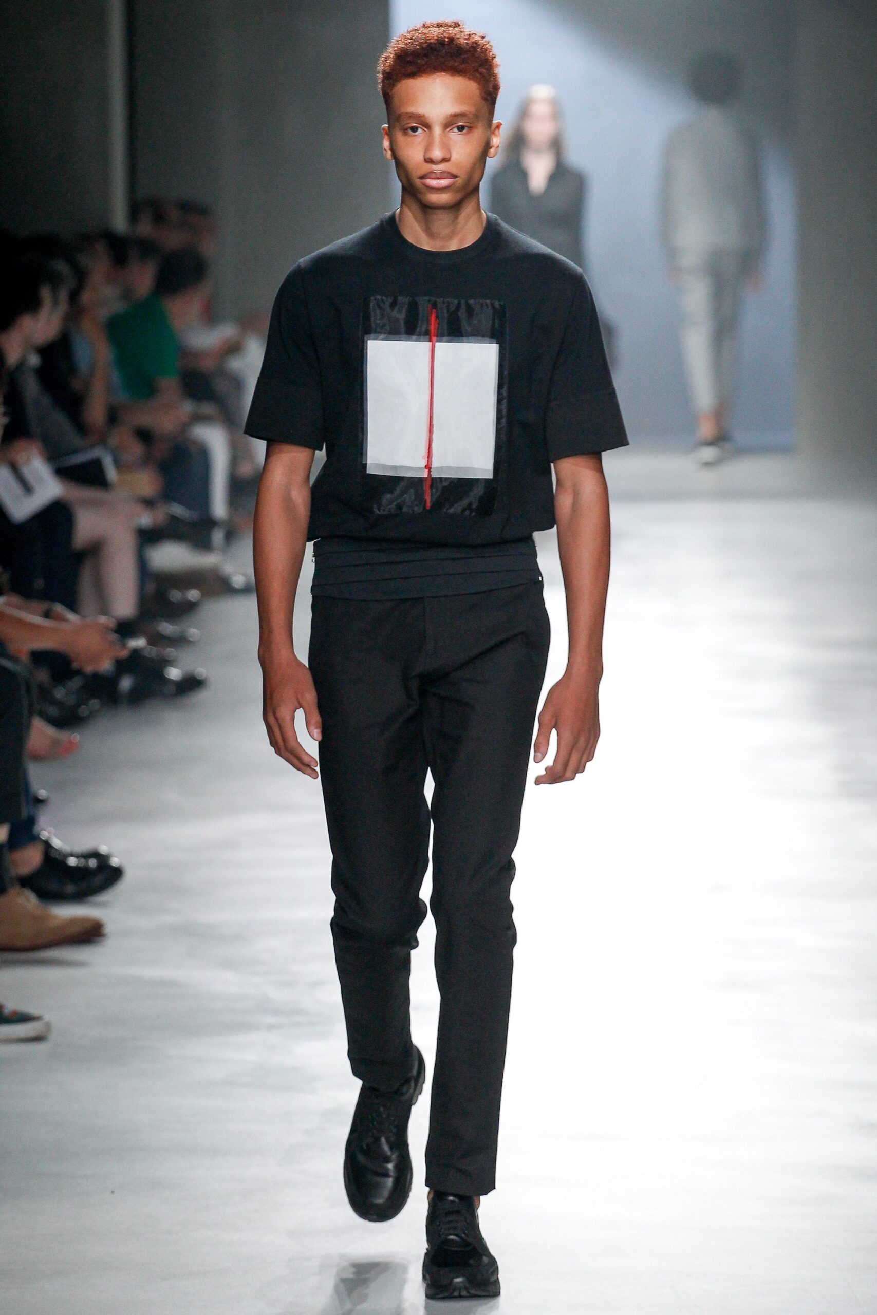 Neil Barrett S/S 18 Menswear Look 2