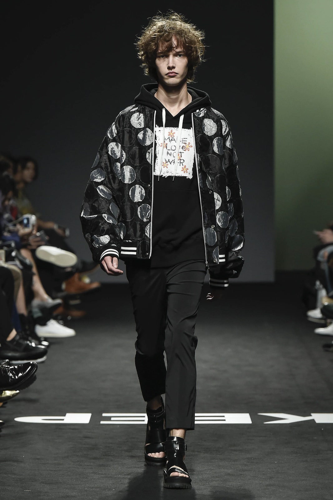Munsoo Kwon Seoul S/S 17 Look 14