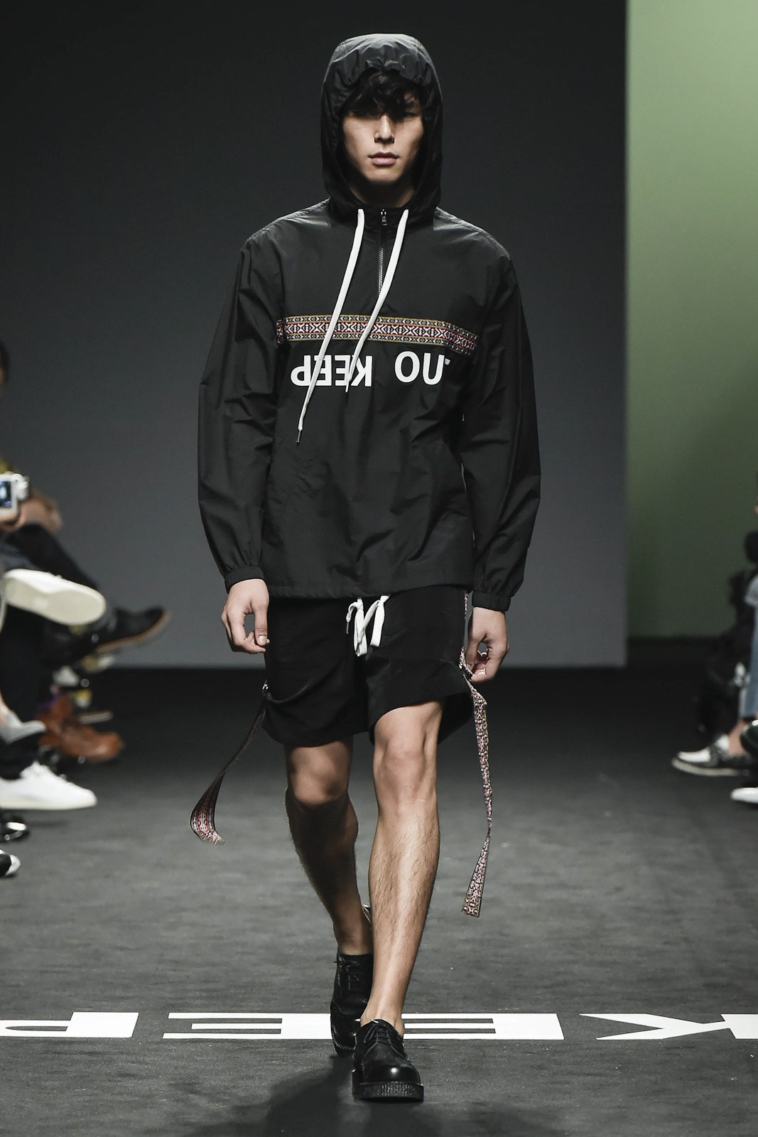 Munsoo Kwon Seoul S/S 17 Look 17