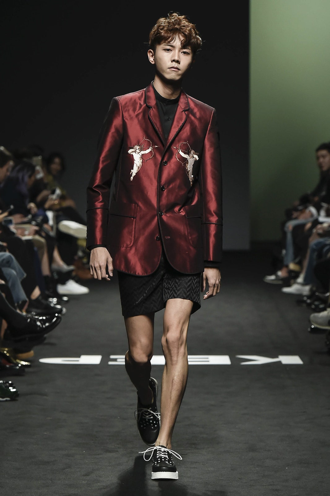 Munsoo Kwon Seoul S/S 17 Look 25