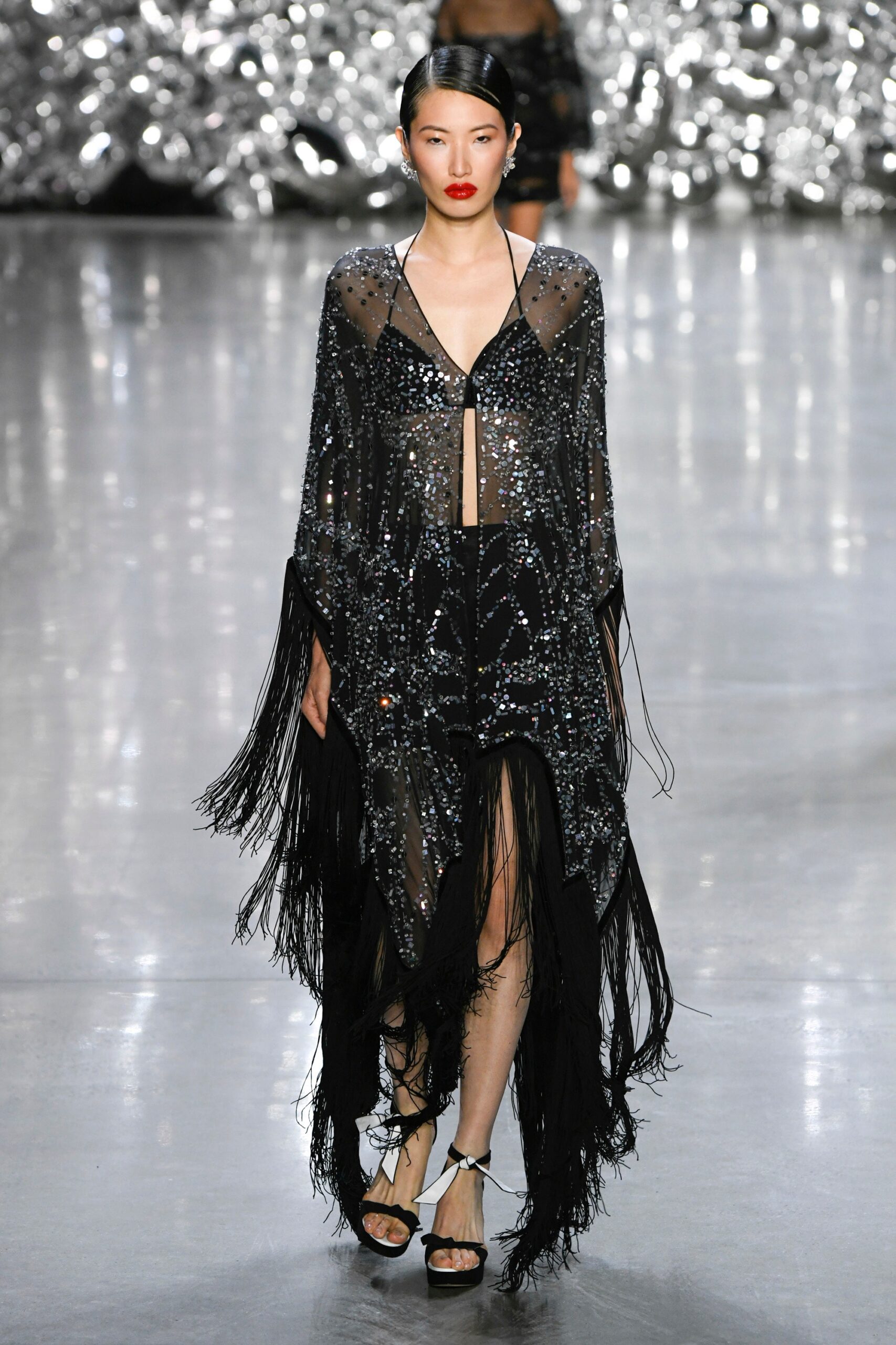 Naeem Khan S/S 19 Look 9