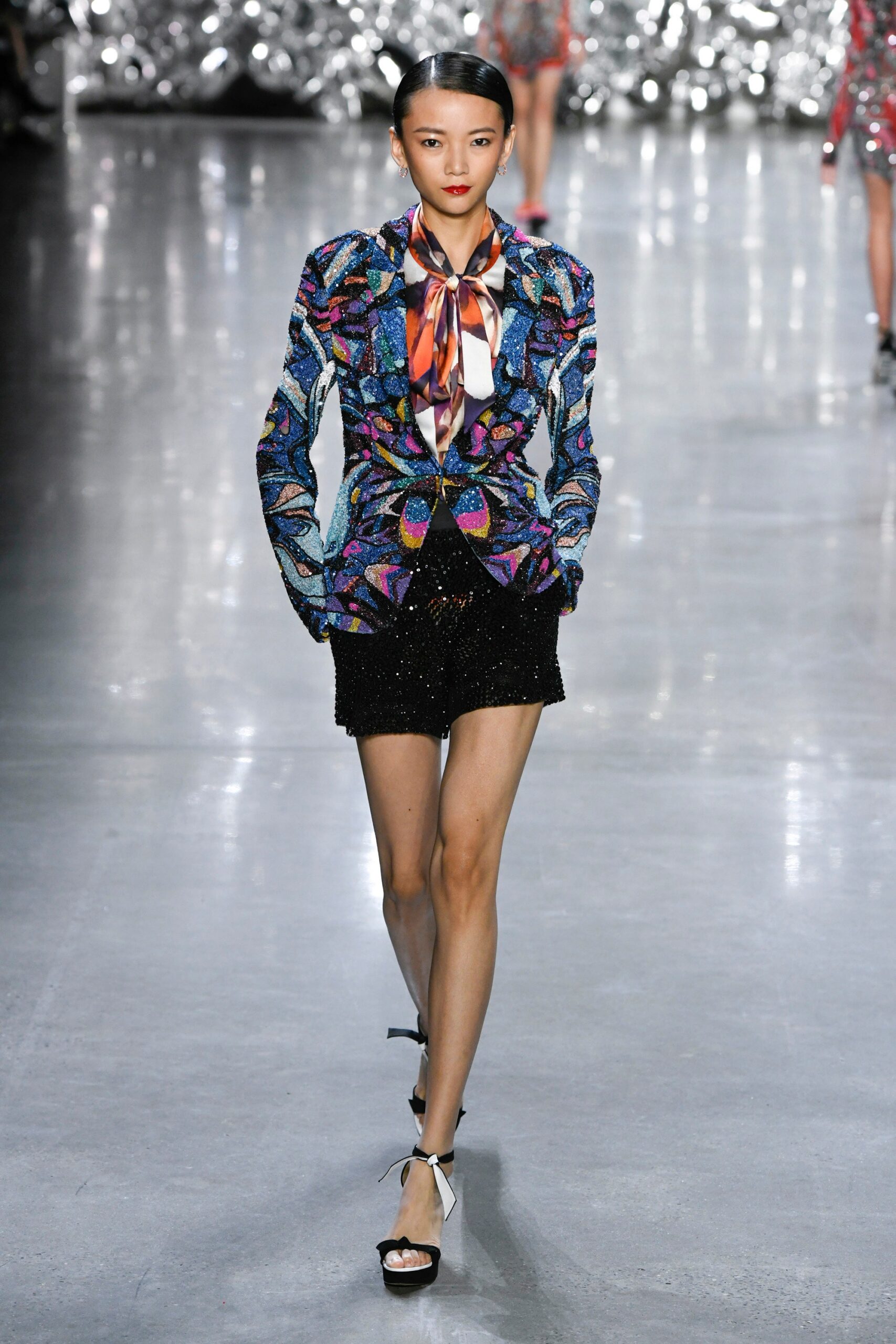 Naeem Khan S/S 19 Look 25