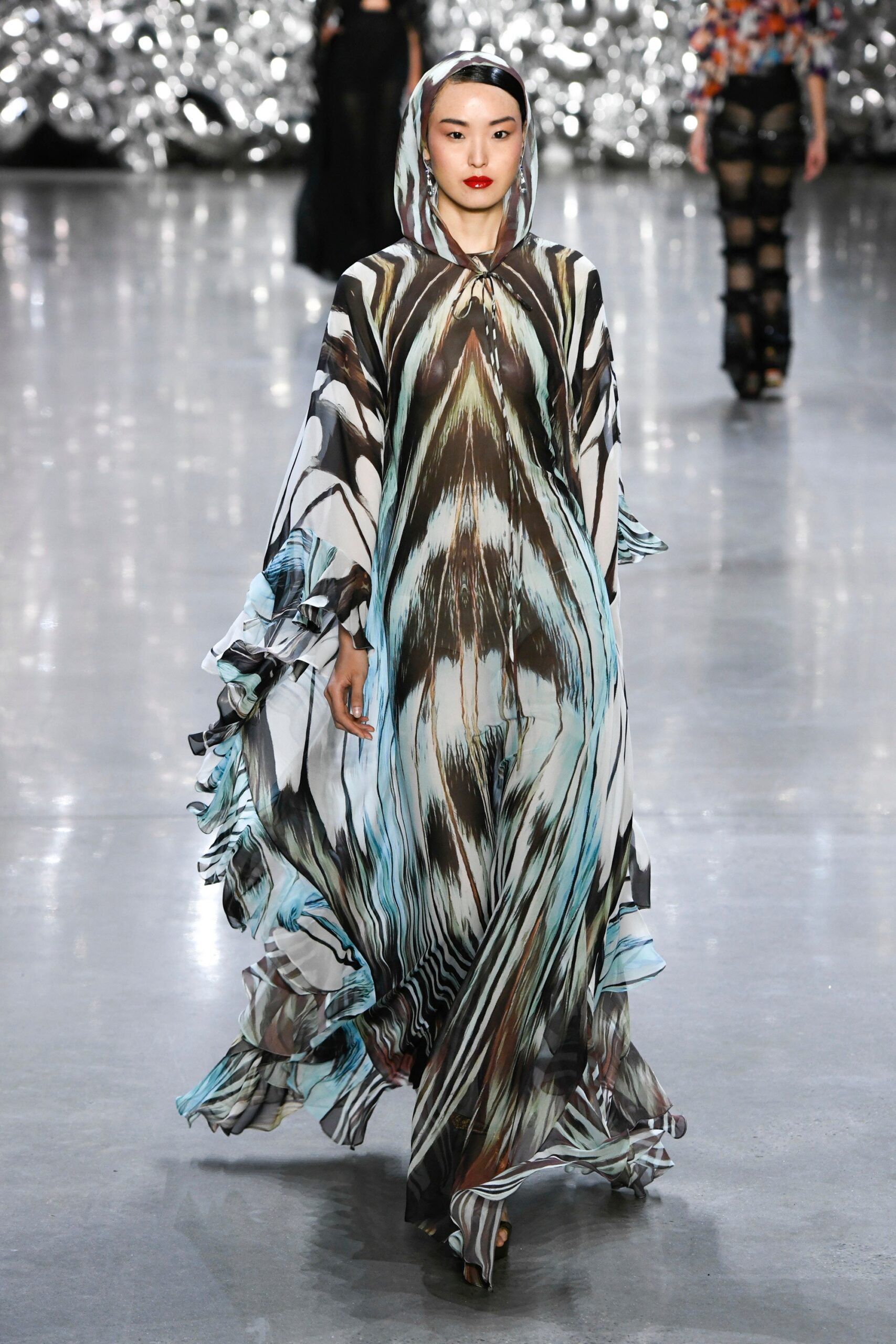 Naeem Khan S/S 19 Look 30