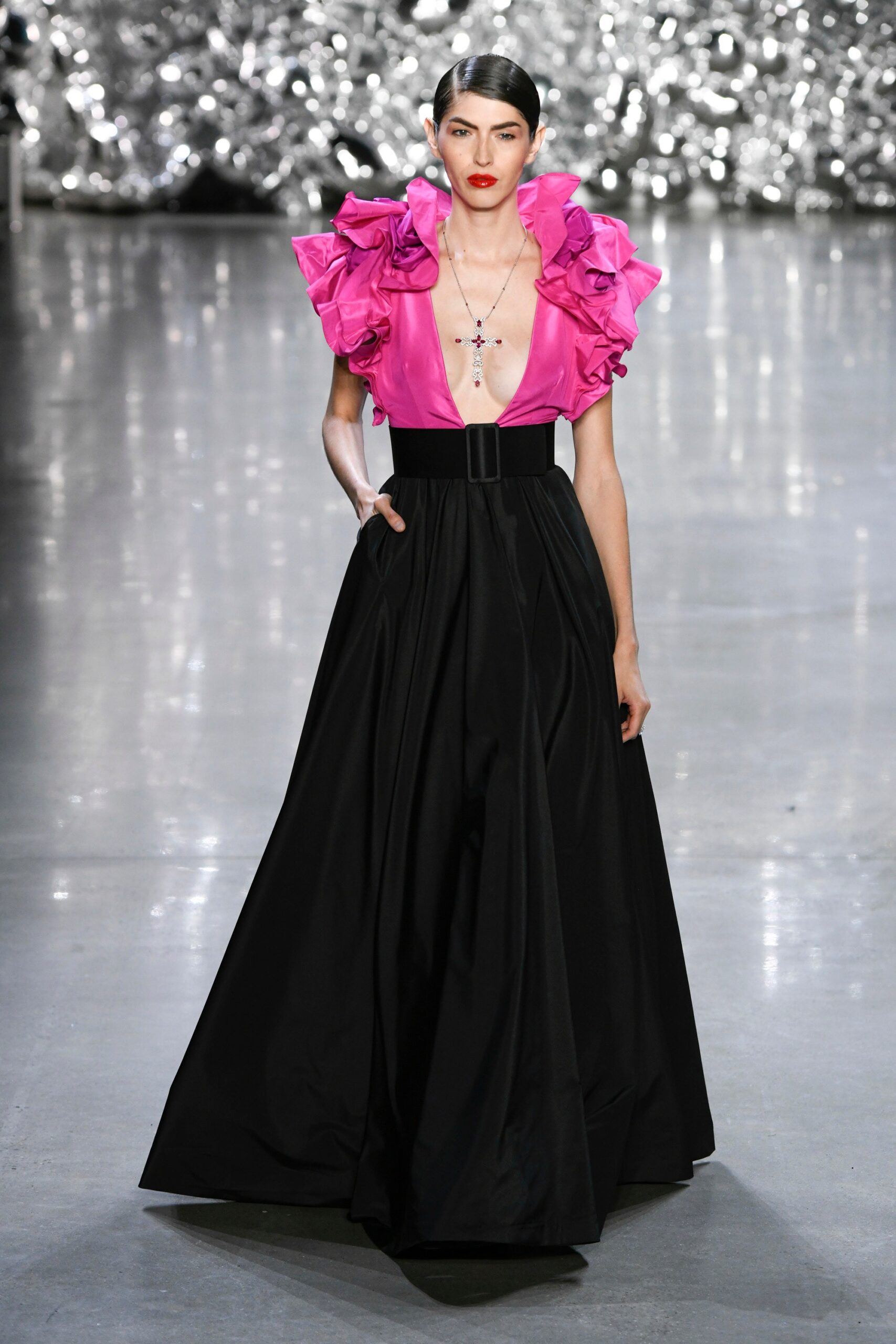 Naeem Khan S/S 19 Look 39