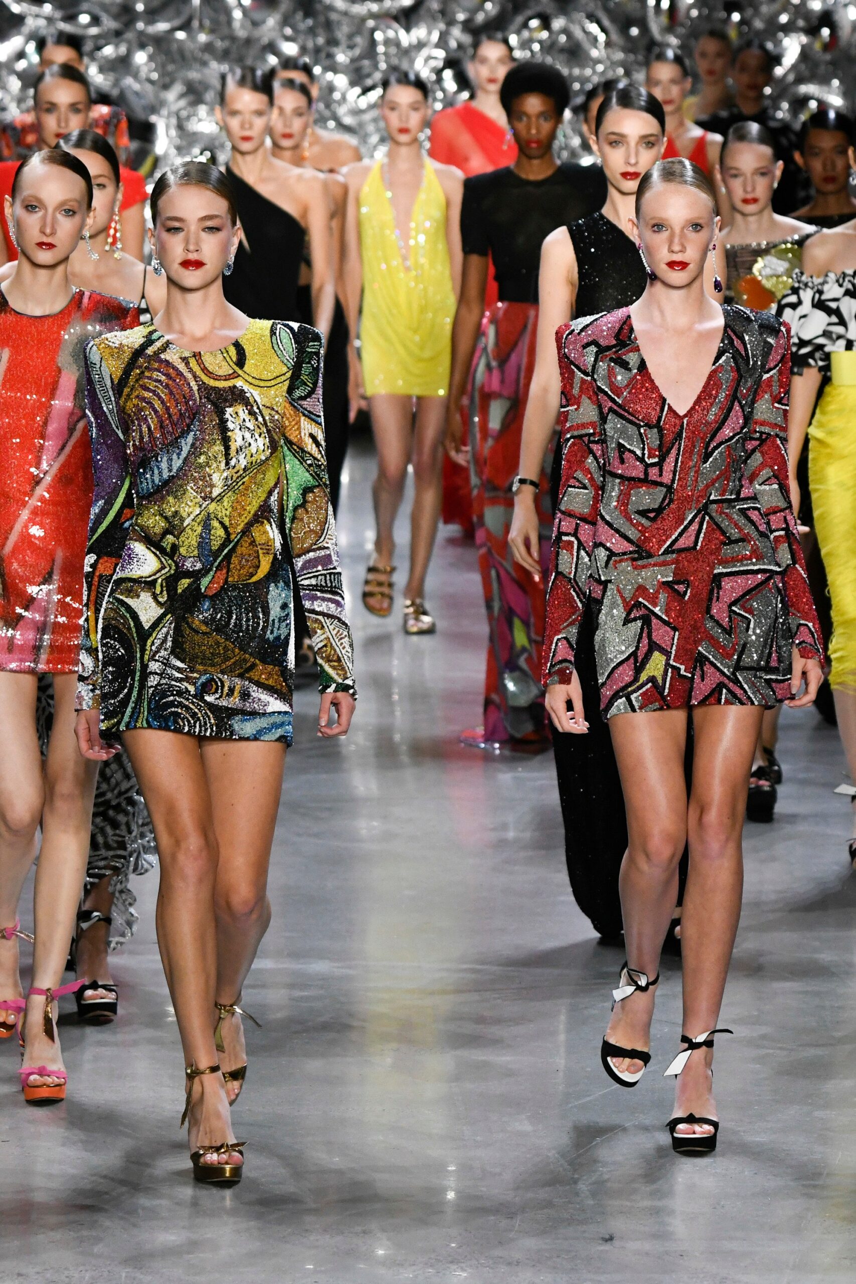 Naeem Khan S/S 19 Look 40