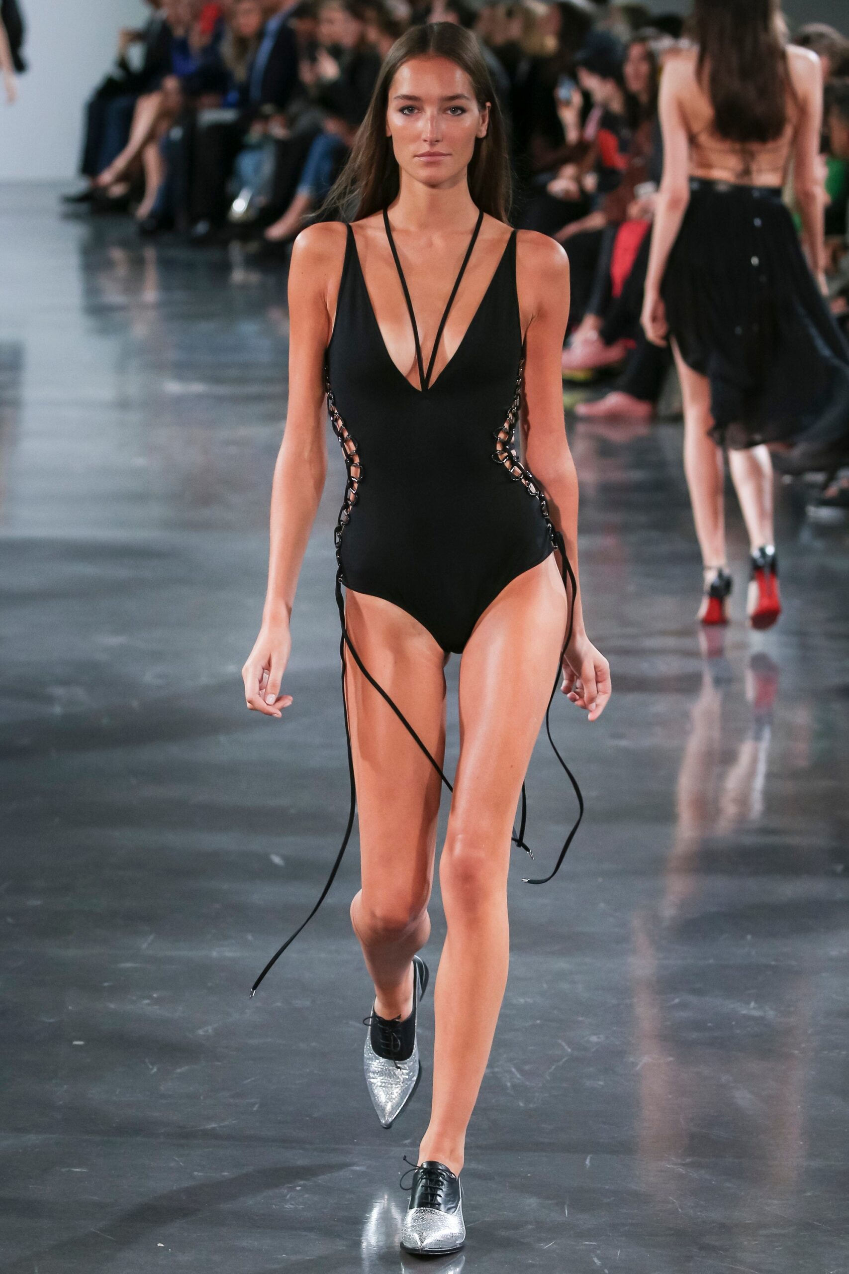 Mugler S/S 18 Look 11