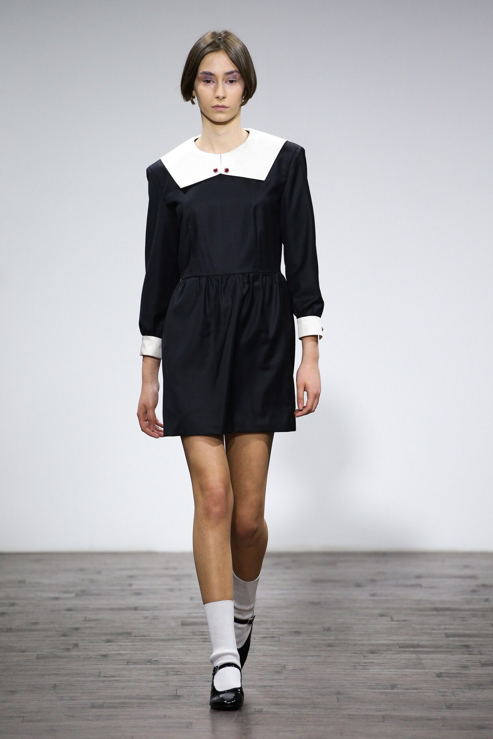 Nicolas Grigorian Tbilisi F/W 17 Look 15