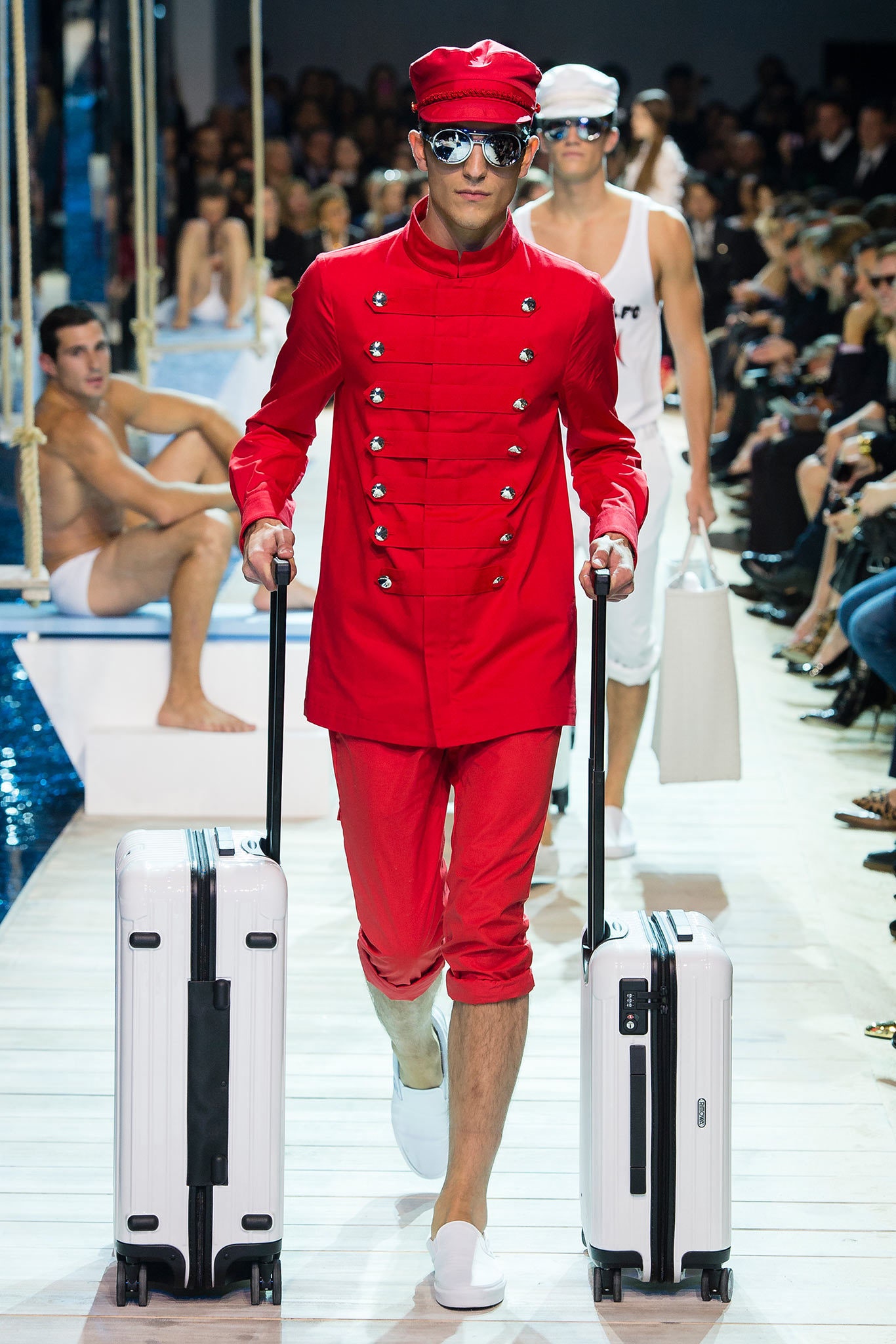Moncler Gamme Rouge S/S 13 Look 3