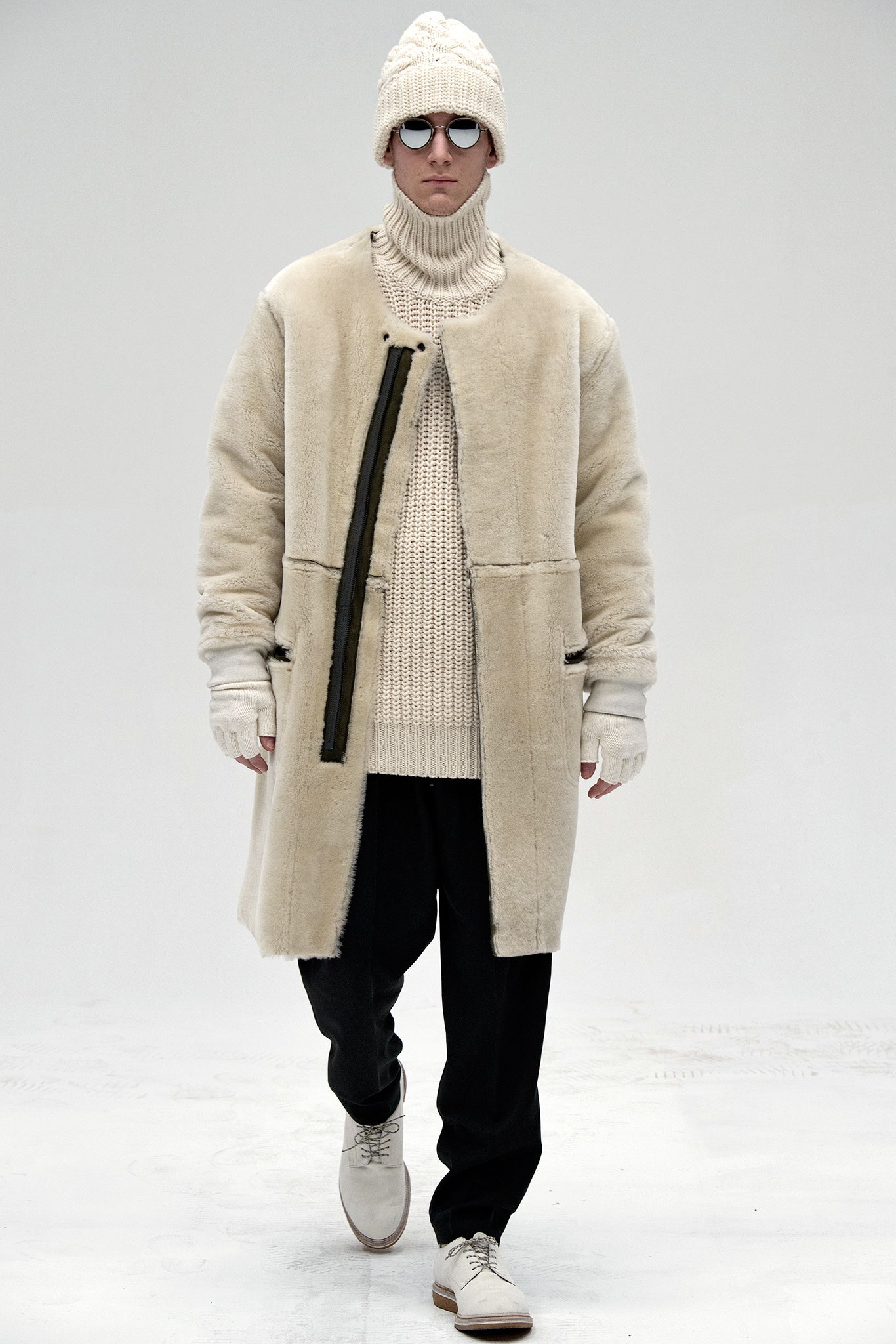 N.Hoolywood F/W 15 Menswear Look 34