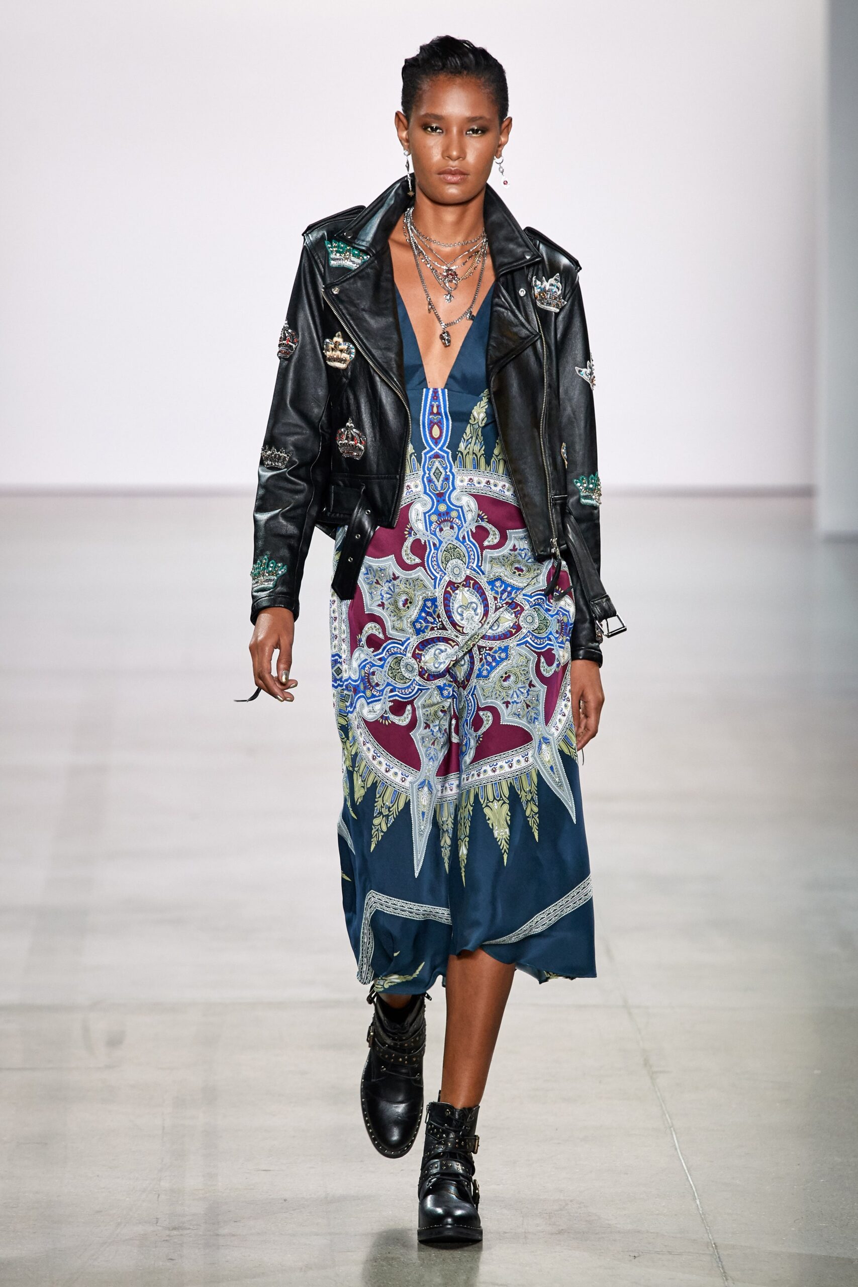 Nicole Miller F/W 20 Look 1