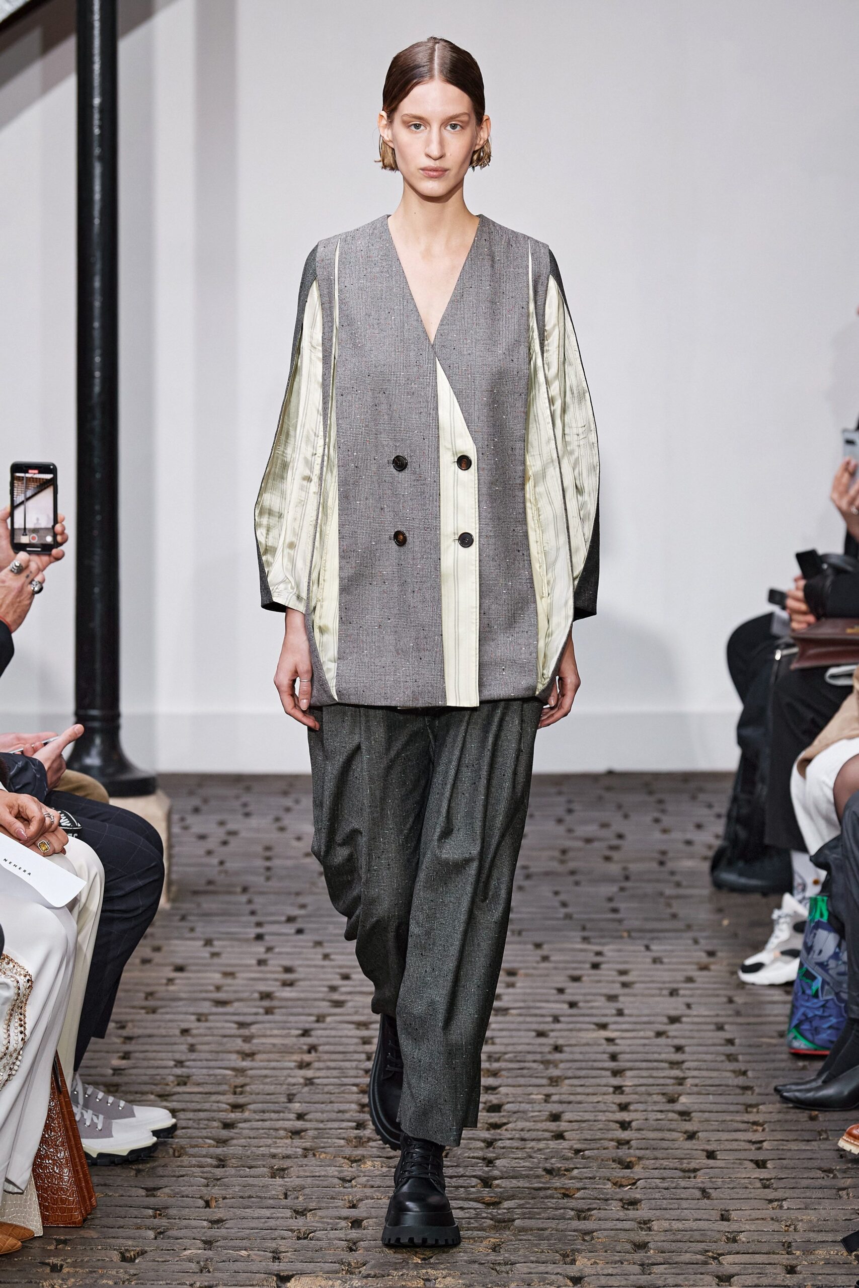 Nehera F/W 20 Look 2