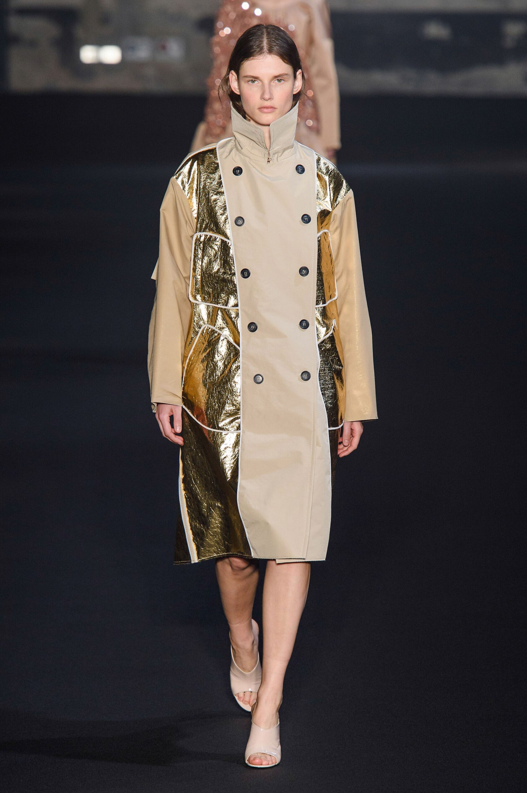 No. 21 F/W 19 Look 3