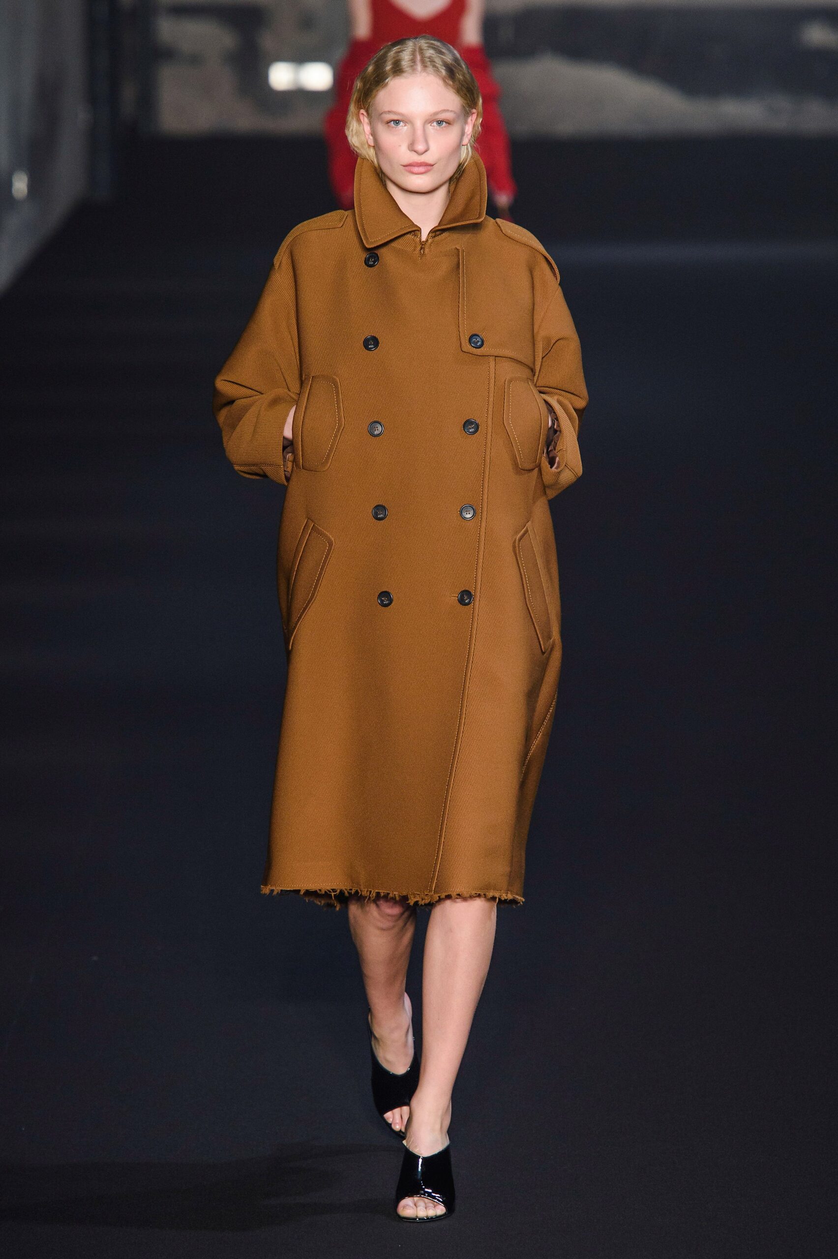 No. 21 F/W 19 Look 8