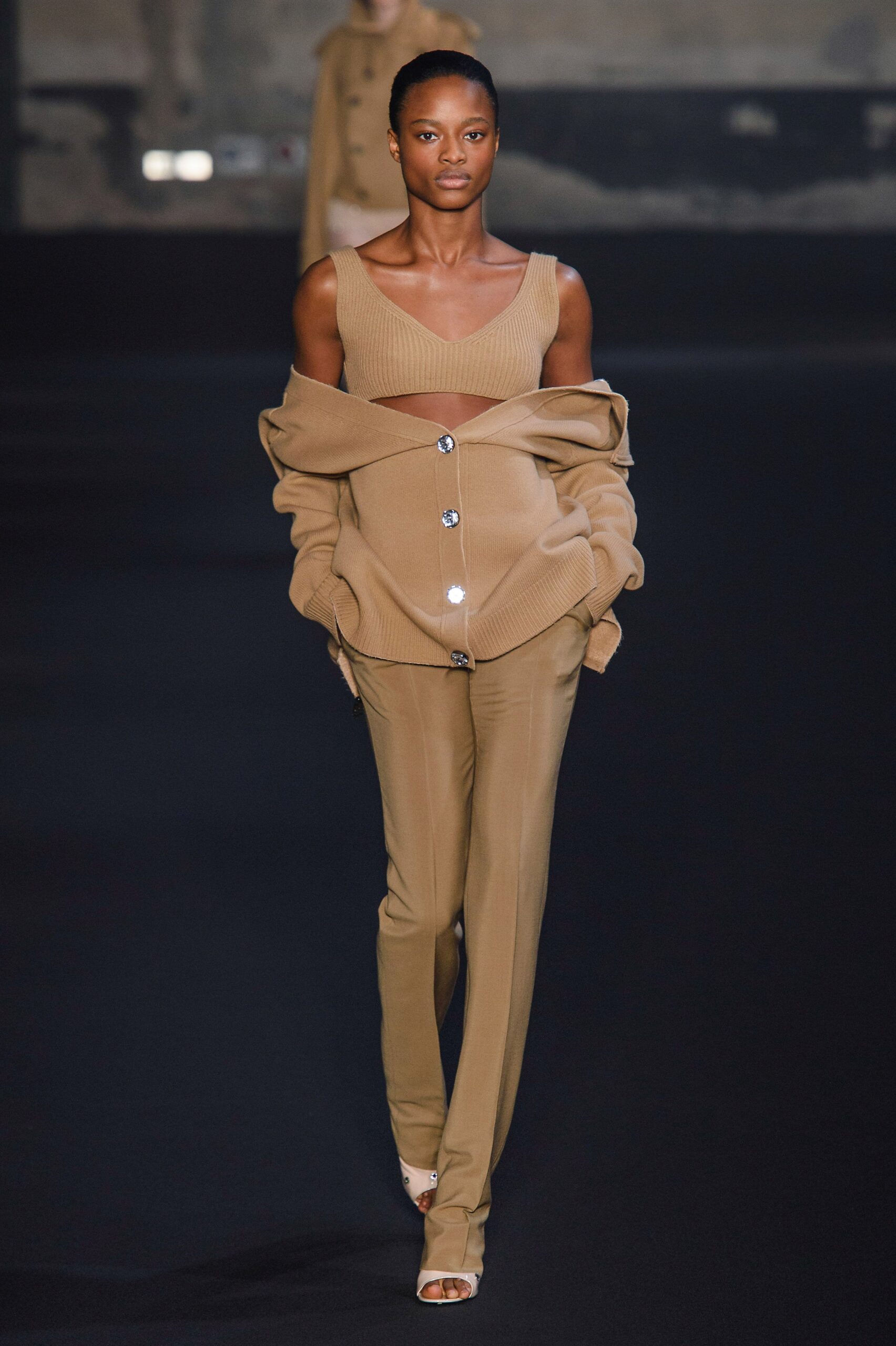 No. 21 F/W 19 Look 12