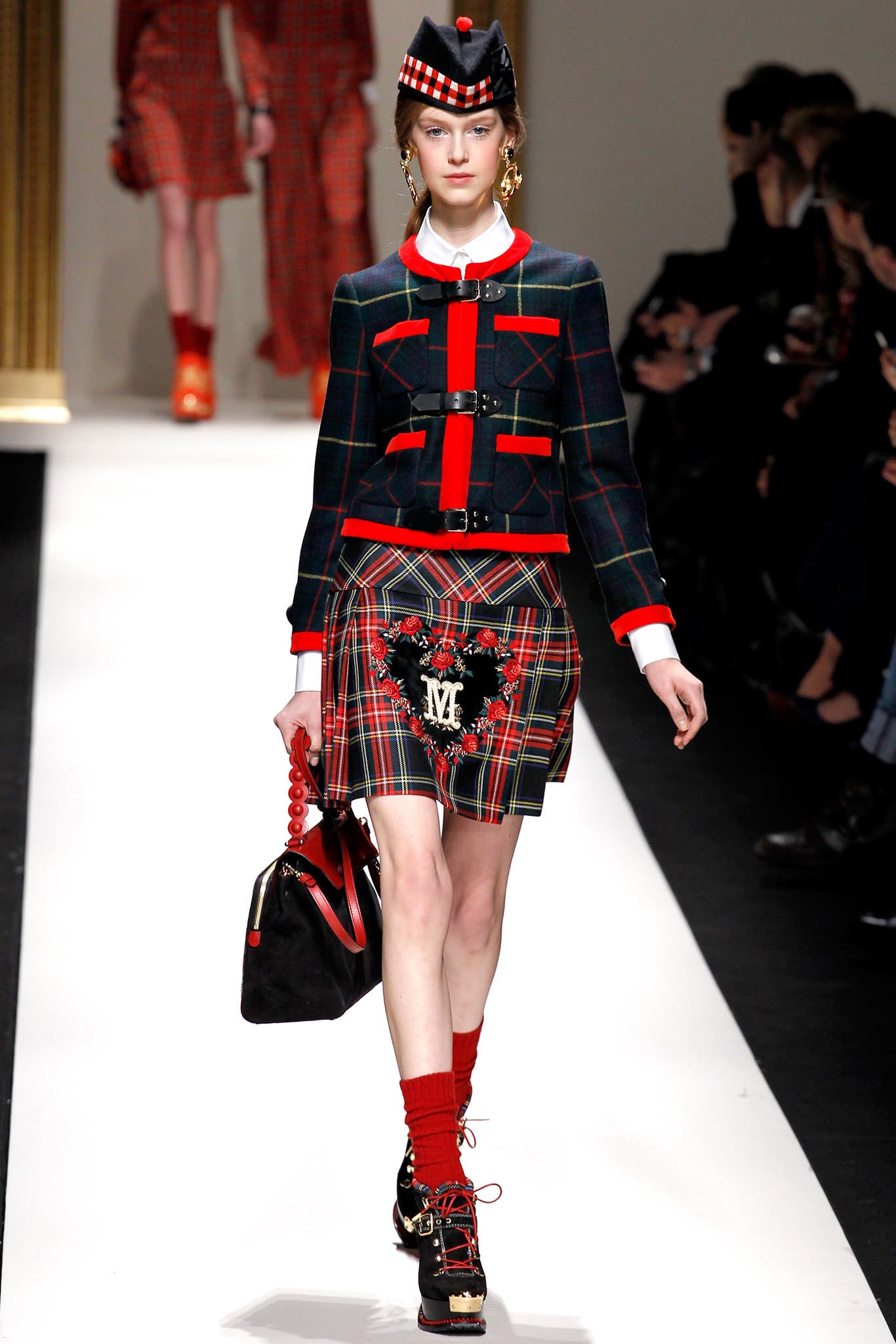 Moschino F/W 13 Look 14
