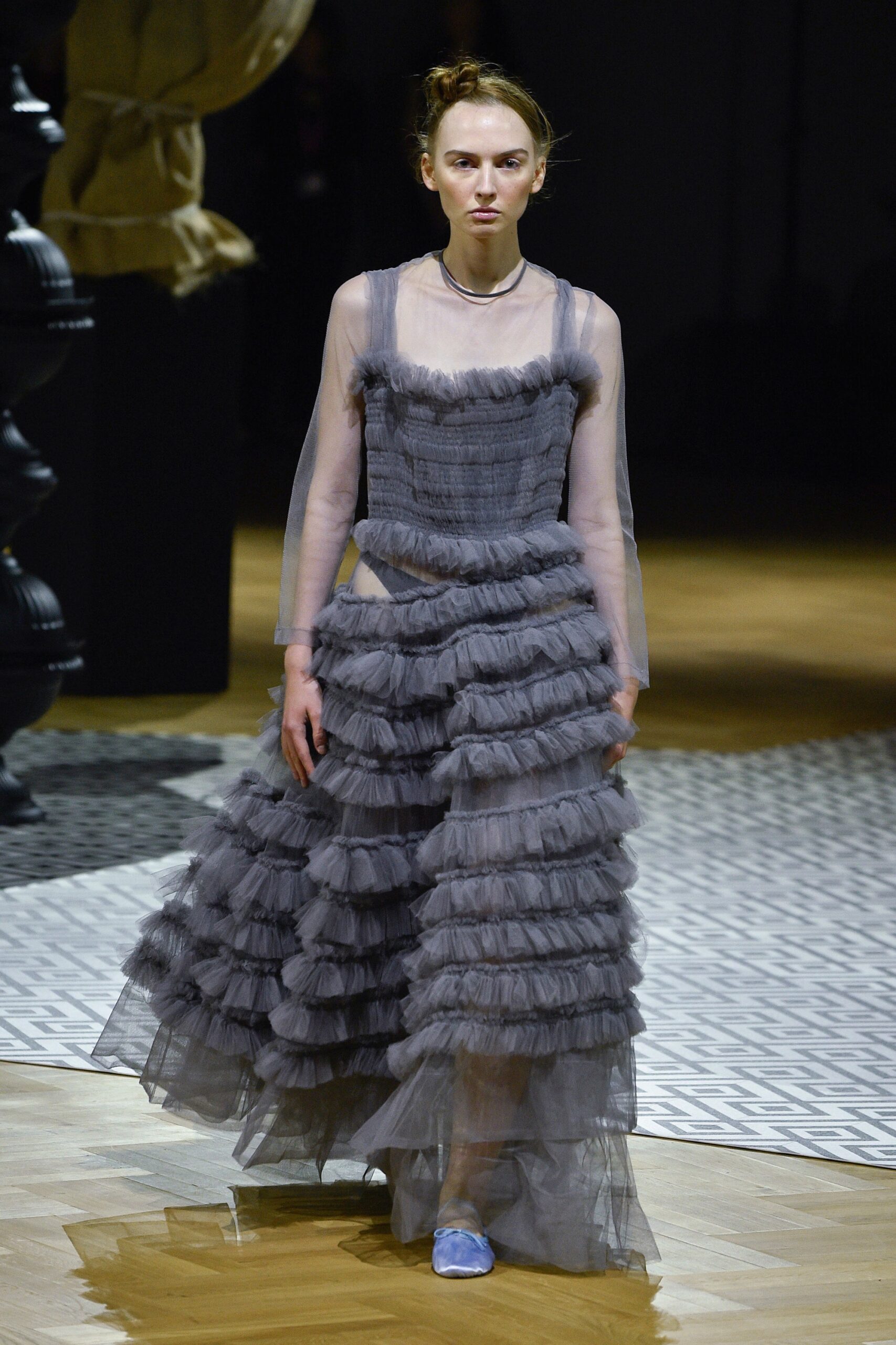 Molly Goddard Resort 18 Look 1
