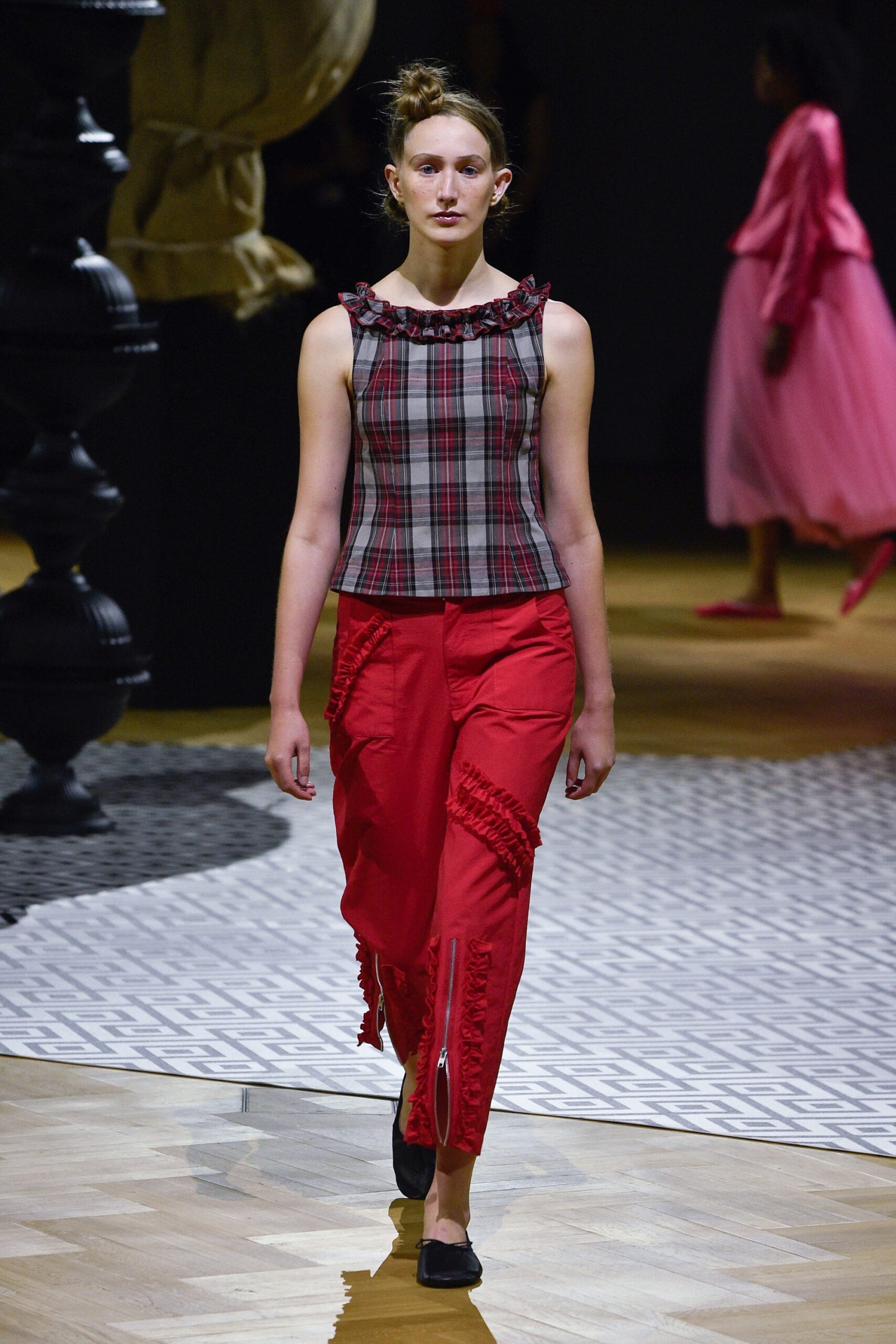 Molly Goddard Resort 18 Look 3