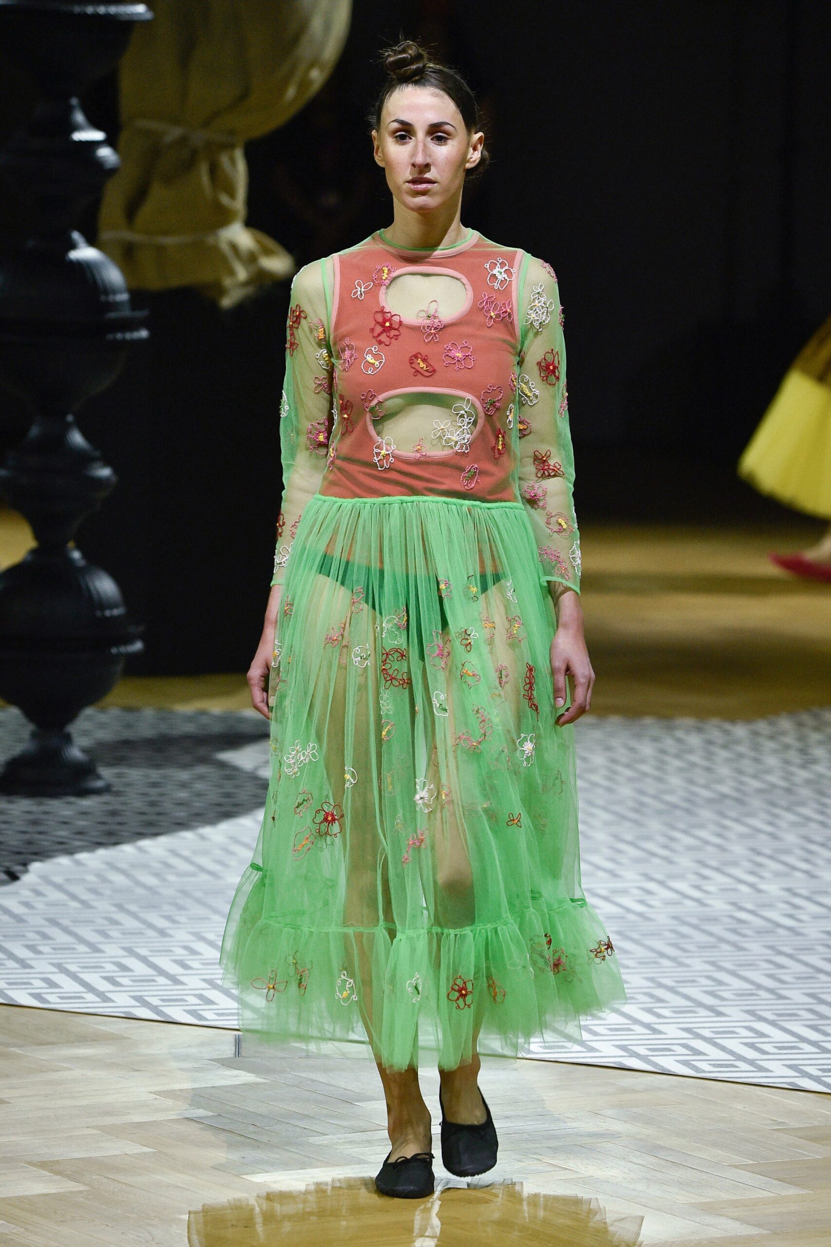 Molly Goddard Resort 18 Look 21