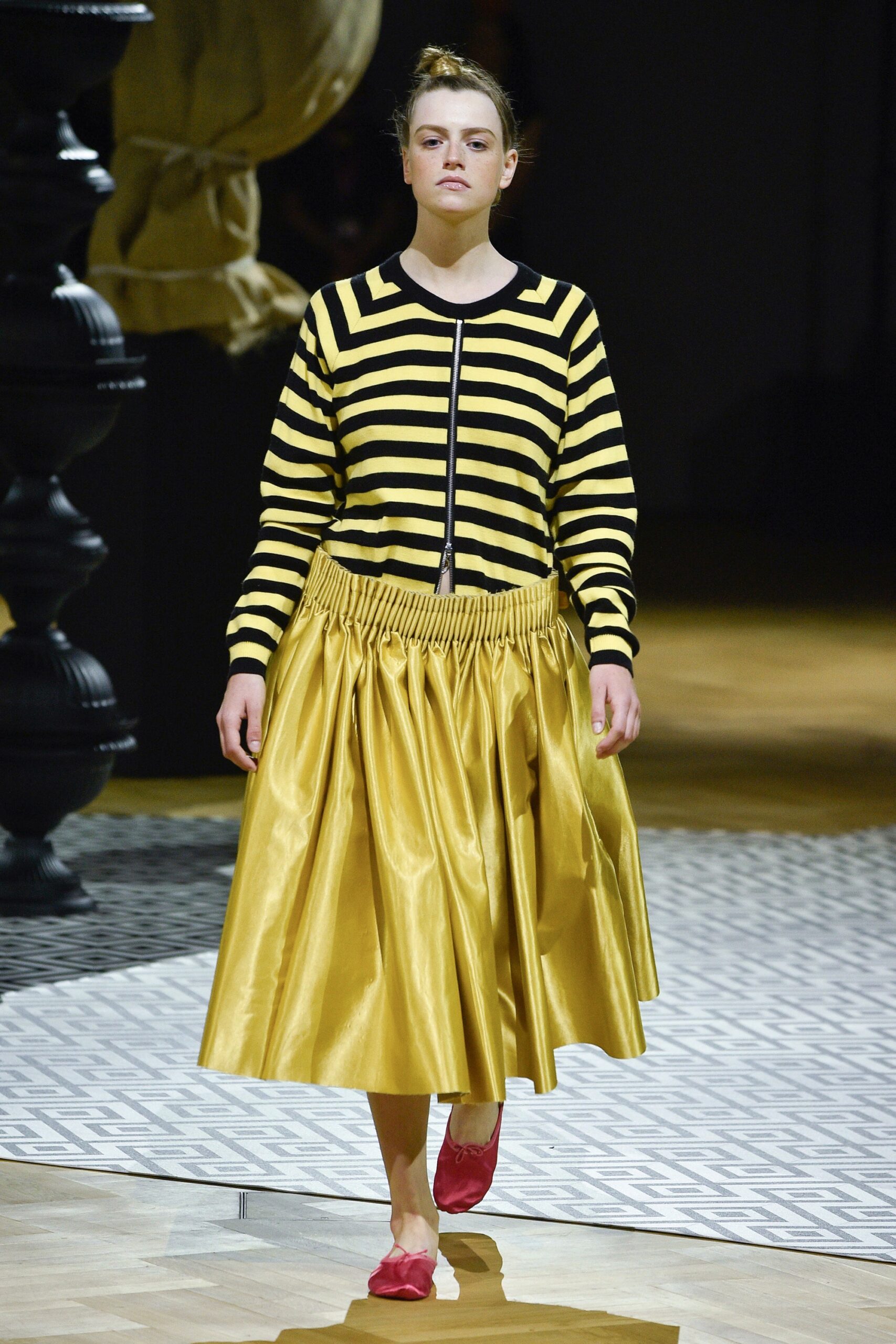 Molly Goddard Resort 18 Look 23