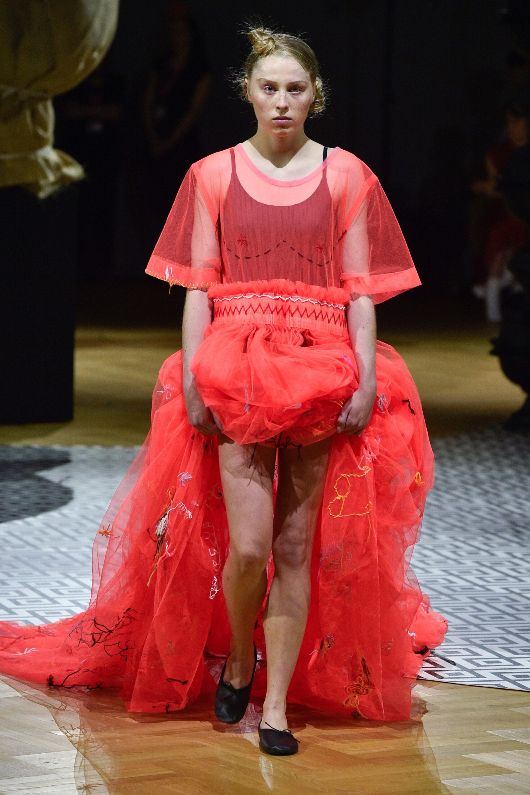 Molly Goddard Resort 18 Look 25