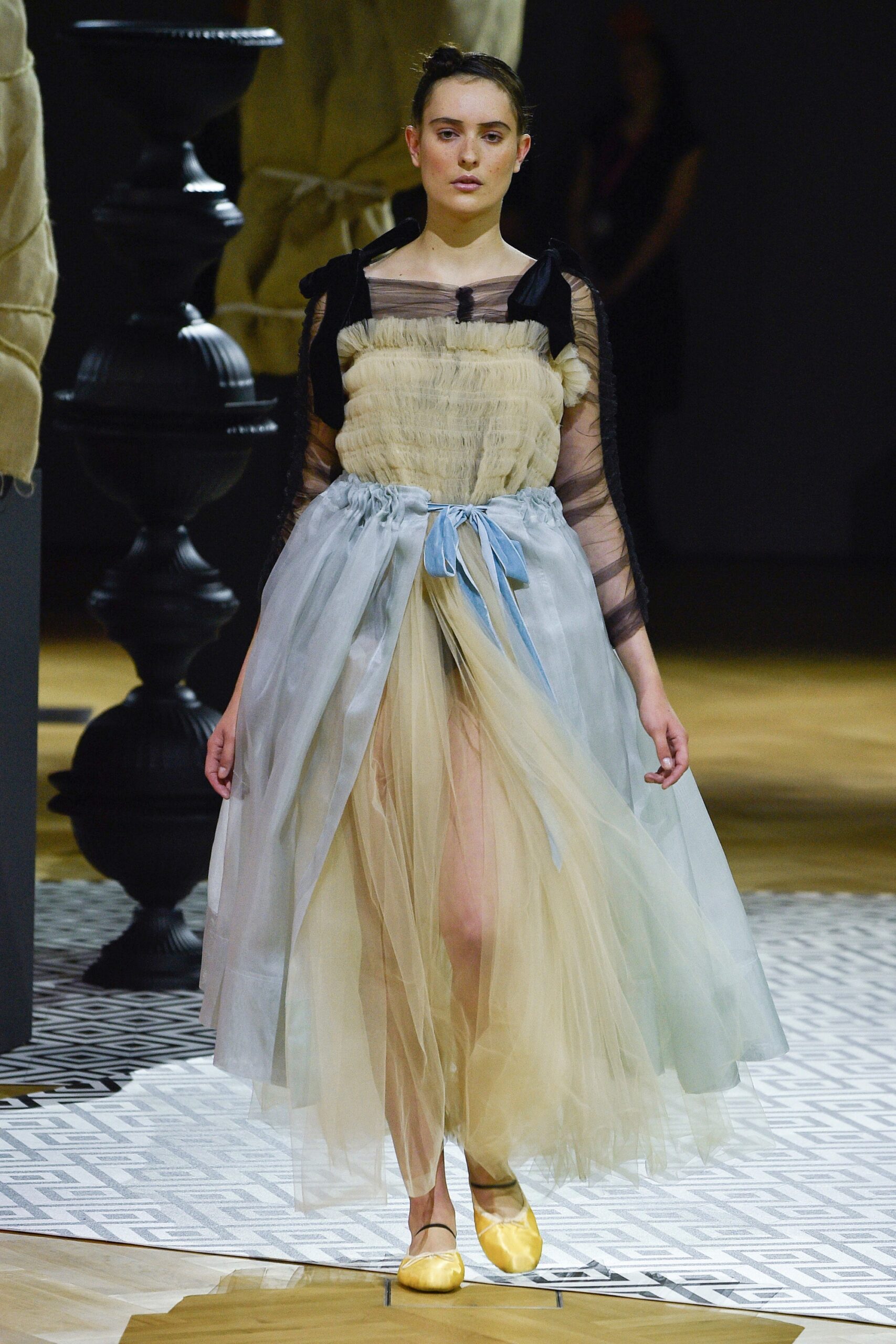 Molly Goddard Resort 18 Look 29
