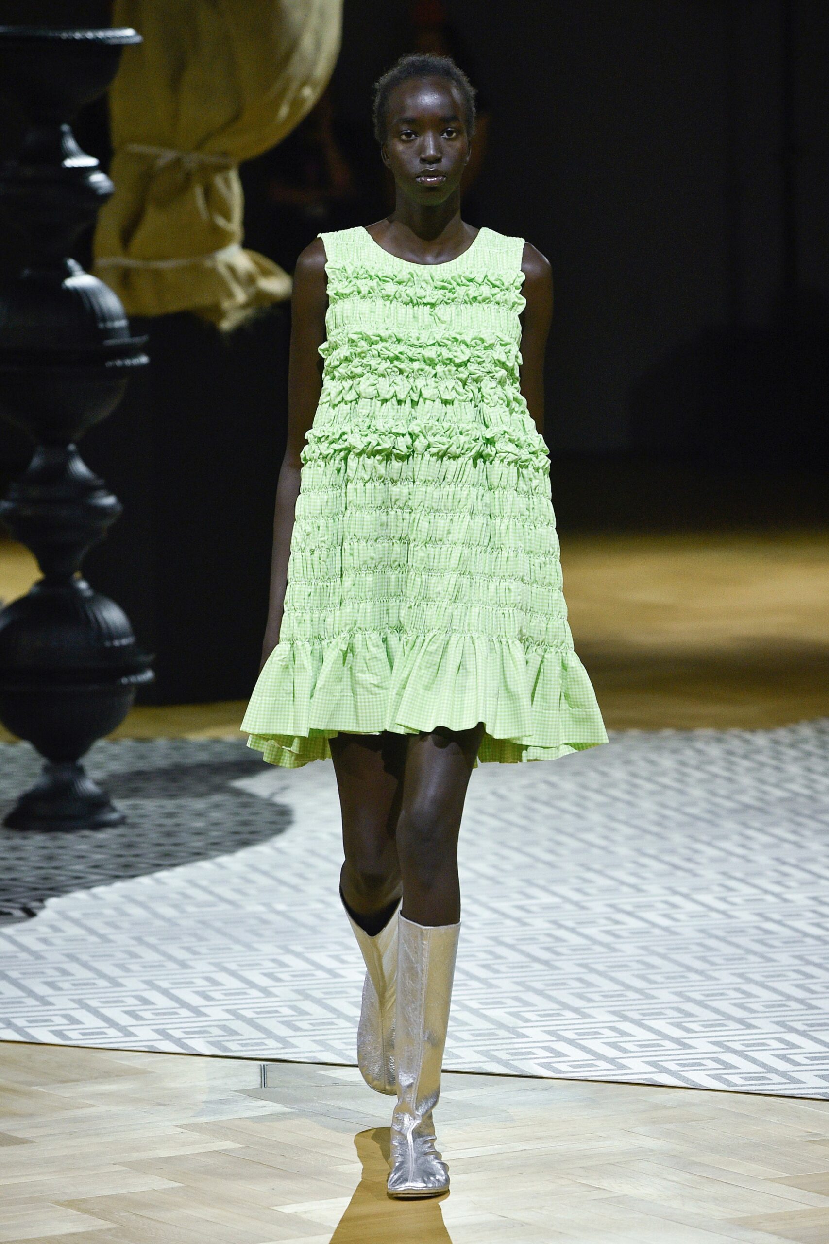 Molly Goddard Resort 18 Look 31