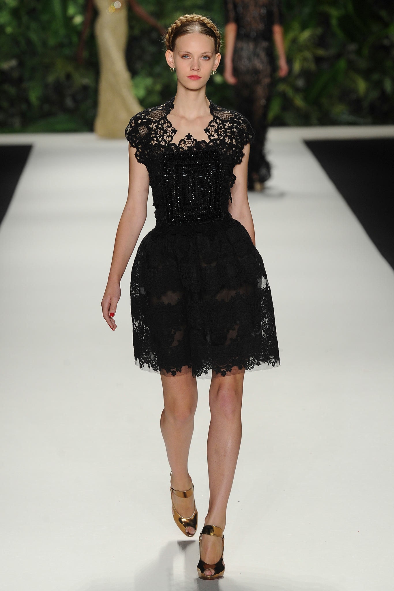Naeem Khan S/S 14 Look 39
