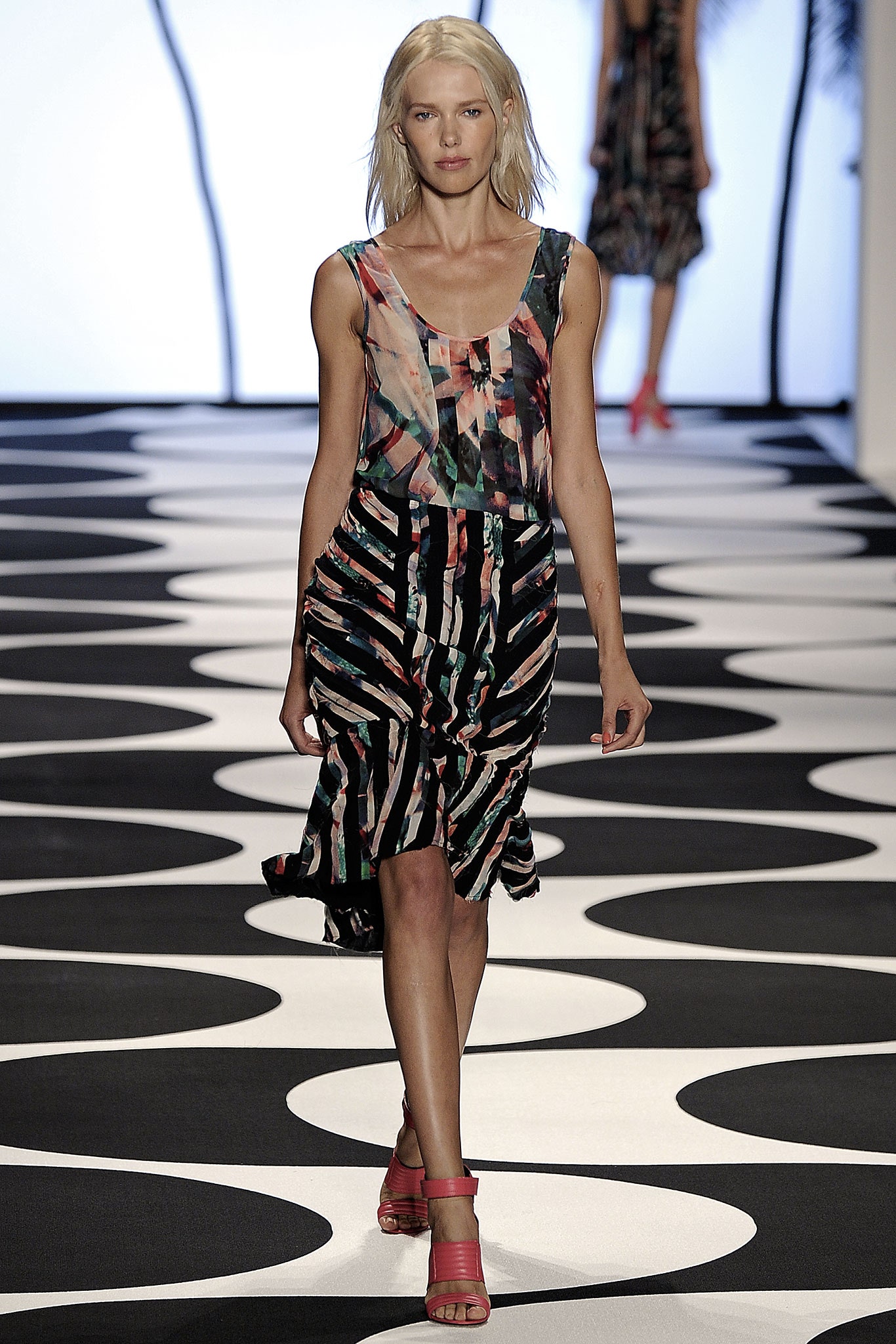 Nicole Miller S/S 15 Look 4