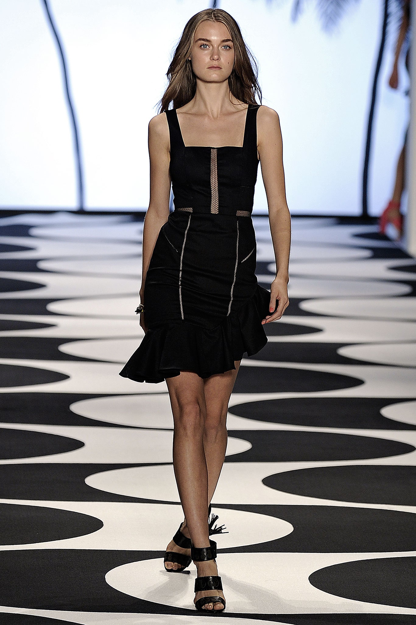 Nicole Miller S/S 15 Look 6