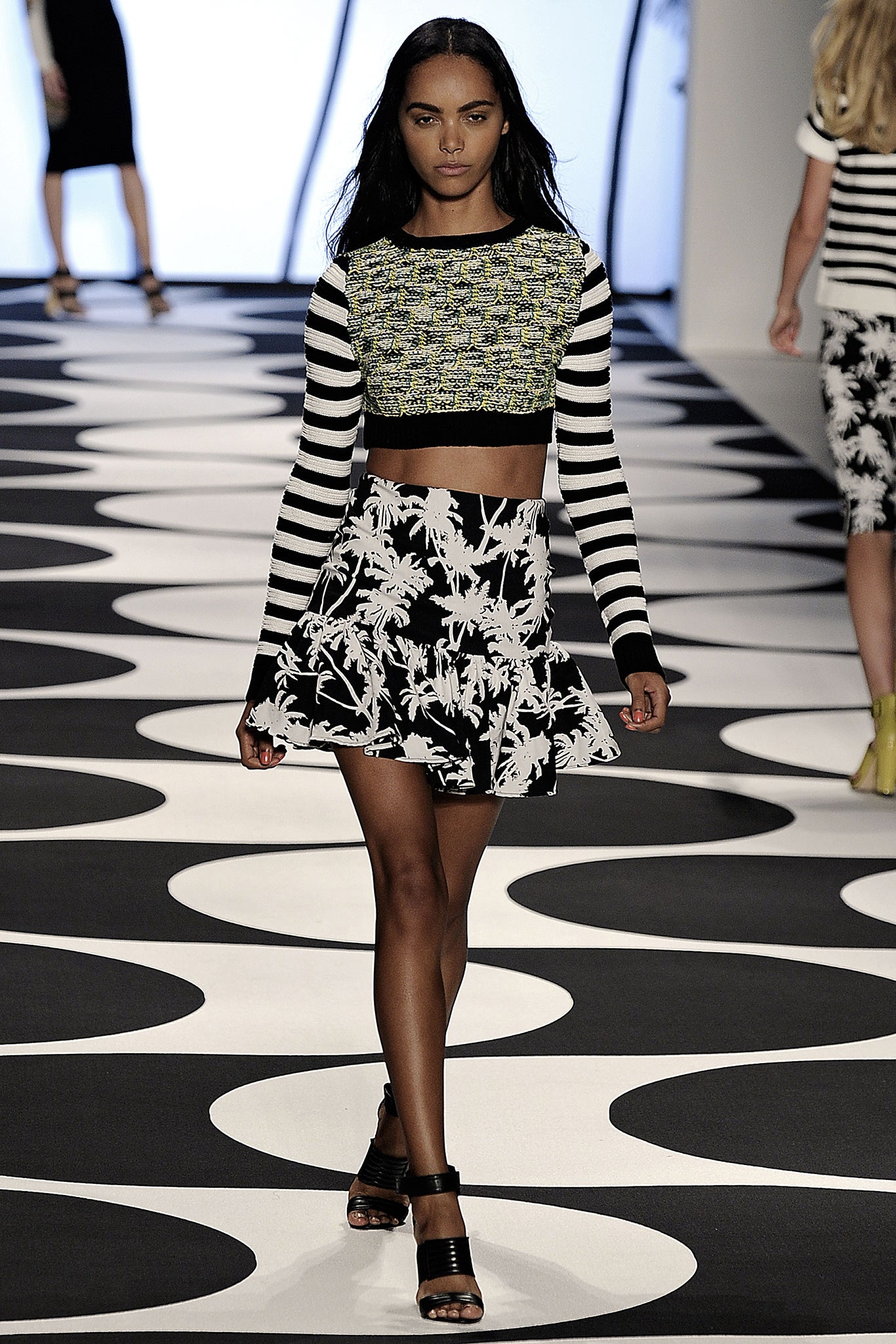 Nicole Miller S/S 15 Look 18
